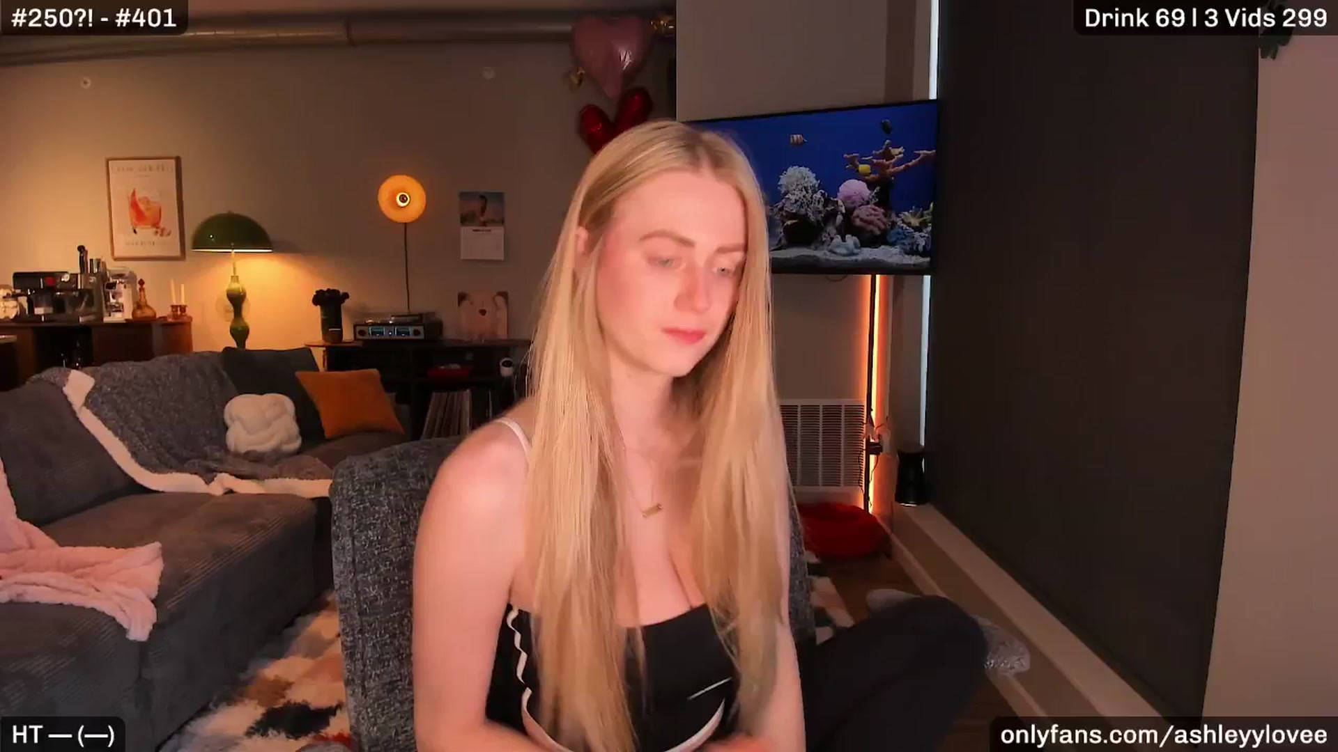 Gallery image thumbnail from AshleyyLovee's myfreecams stream on, 03/10/2026, 24:01 image 1 of 20