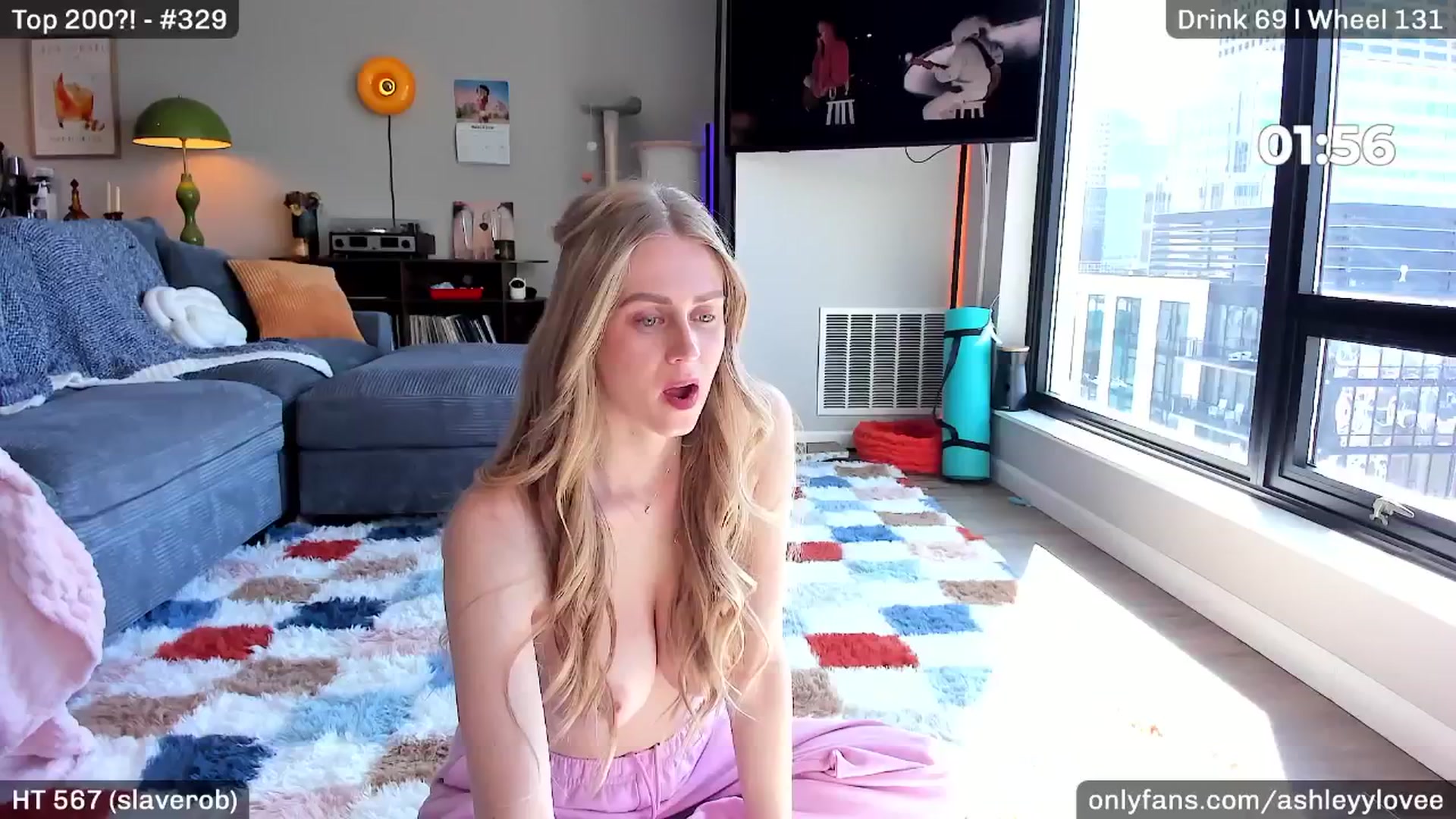 Gallery image thumbnail from AshleyyLovee's myfreecams stream on, 04/18/2026, 22:14 image 12 of 20