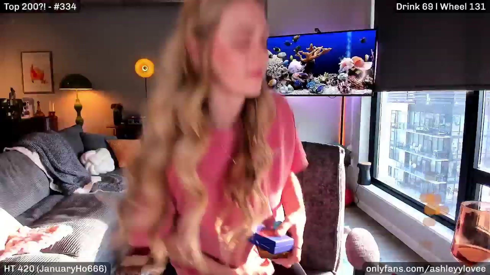 Gallery image thumbnail from AshleyyLovee's myfreecams stream on, 04/21/2026, 01:13 image 8 of 20