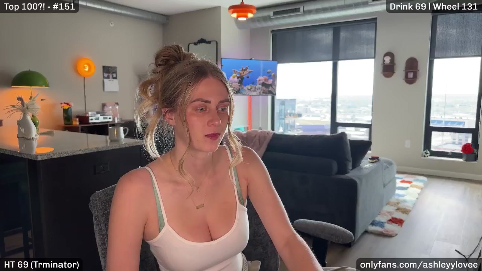 Gallery image thumbnail from AshleyyLovee's myfreecams stream on, 04/30/2026, 23:05 image 8 of 20