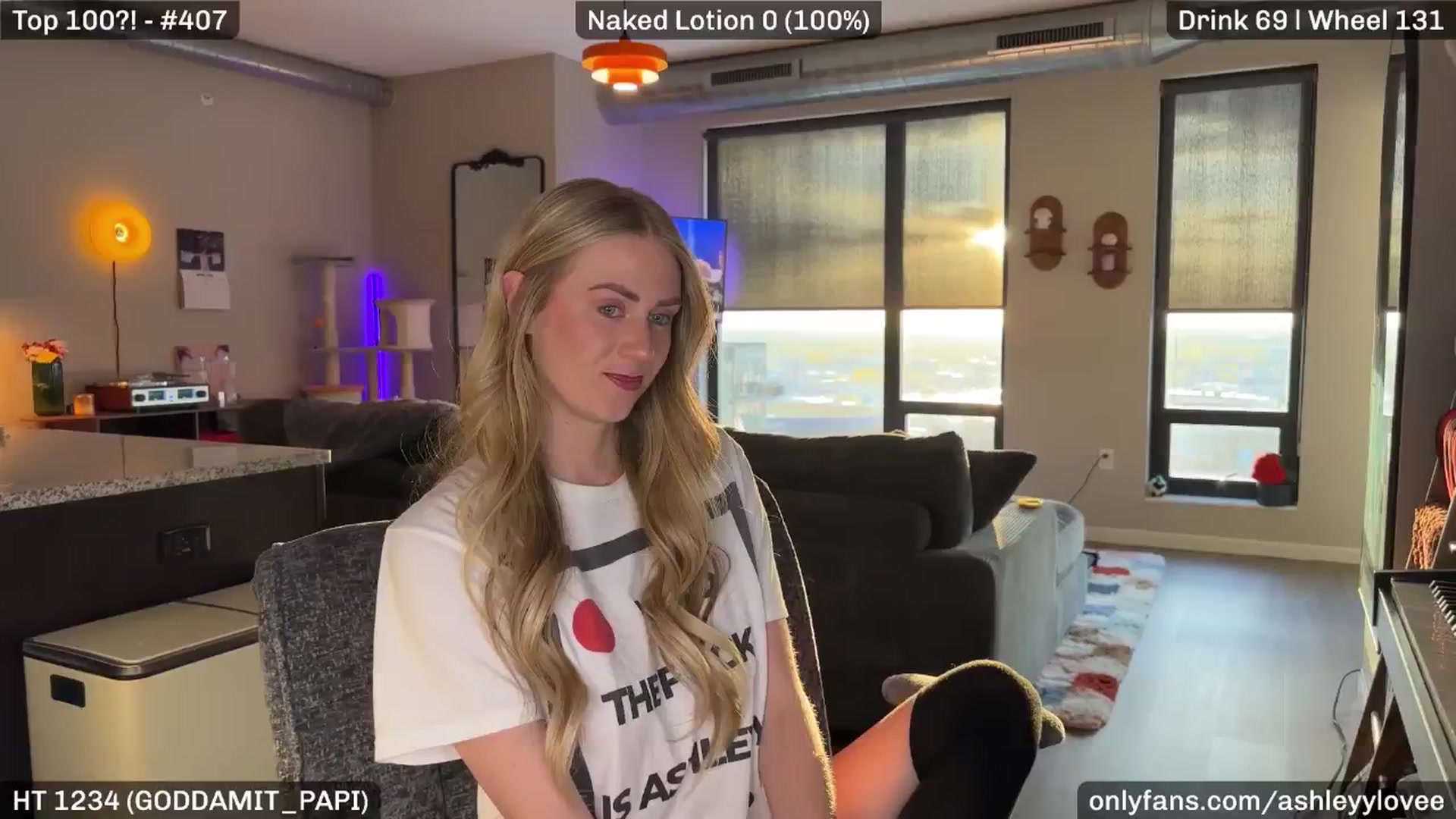 Gallery image thumbnail from AshleyyLovee's myfreecams stream on, 05/02/2026, 01:01 image 18 of 20