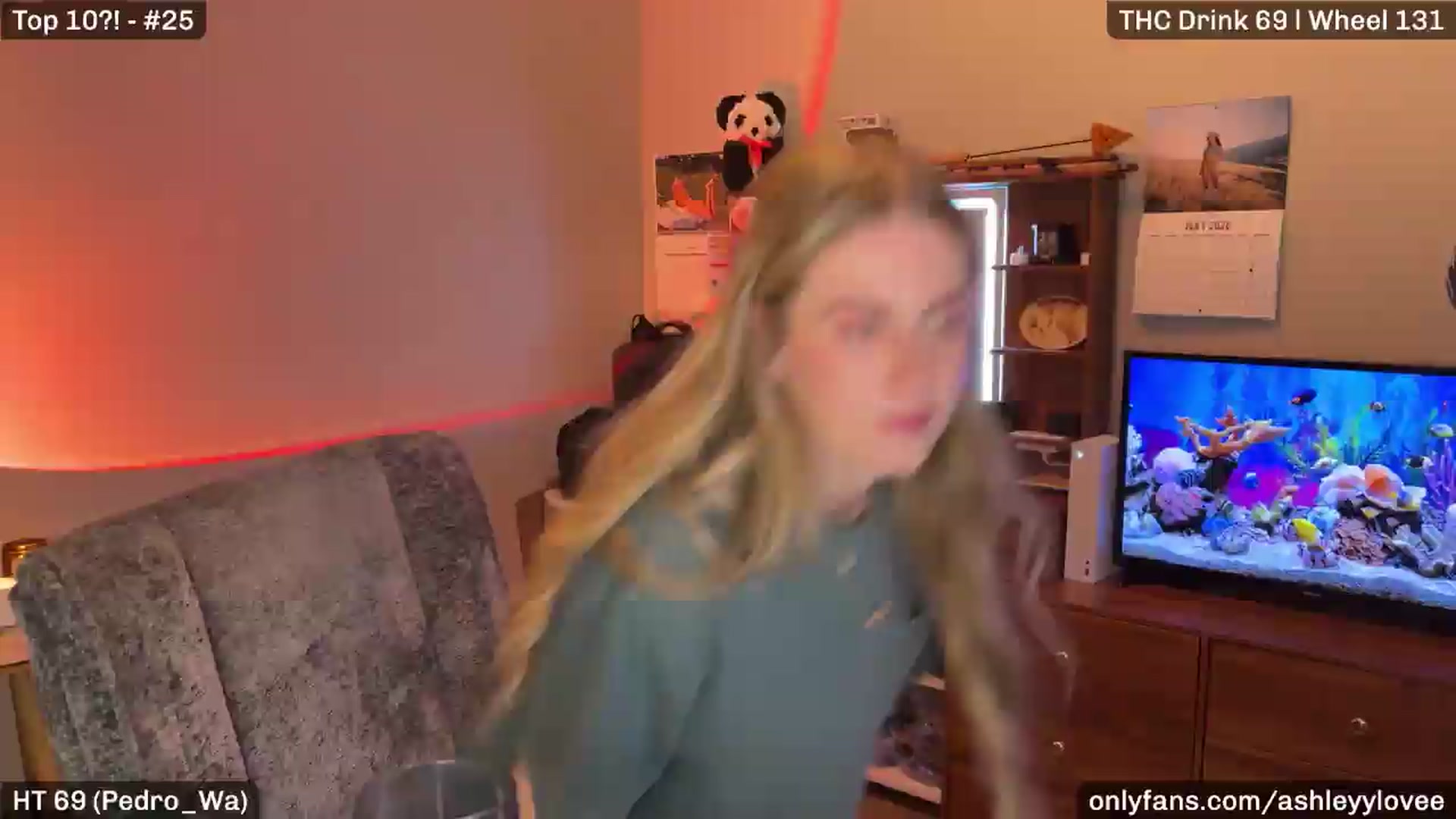 Gallery image thumbnail from AshleyyLovee's myfreecams stream on, 05/05/2026, 23:27 image 6 of 20