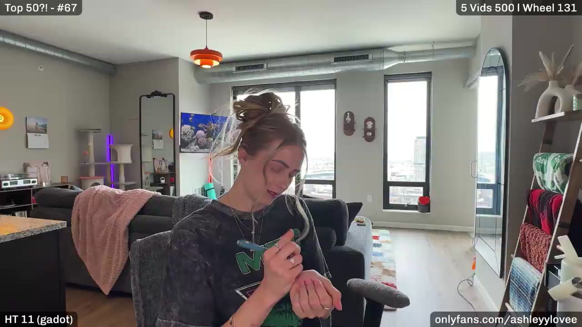 Gallery image thumbnail from AshleyyLovee's myfreecams stream on, 05/23/2026, 22:00 image 1 of 20