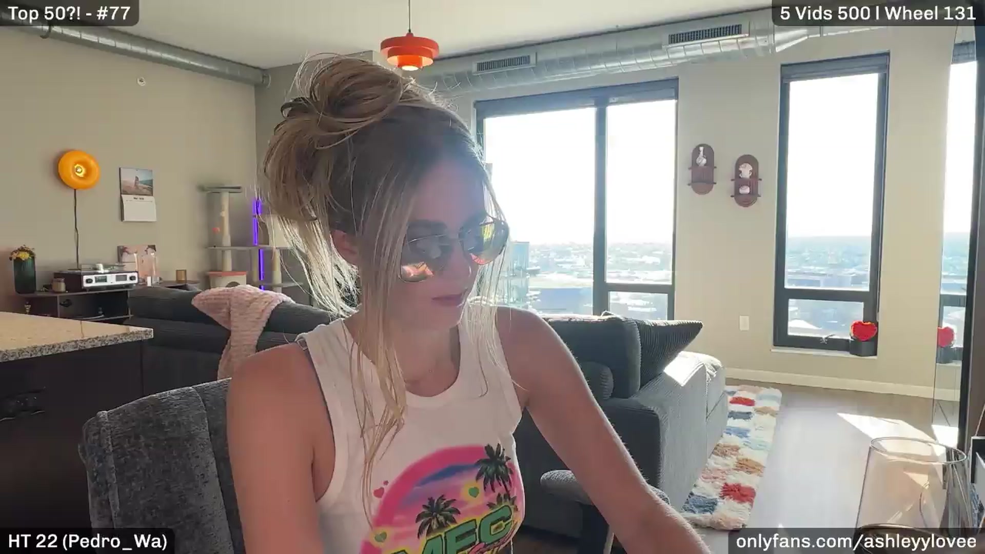 Gallery image thumbnail from AshleyyLovee's myfreecams stream on, 05/26/2026, 01:18 image 3 of 20