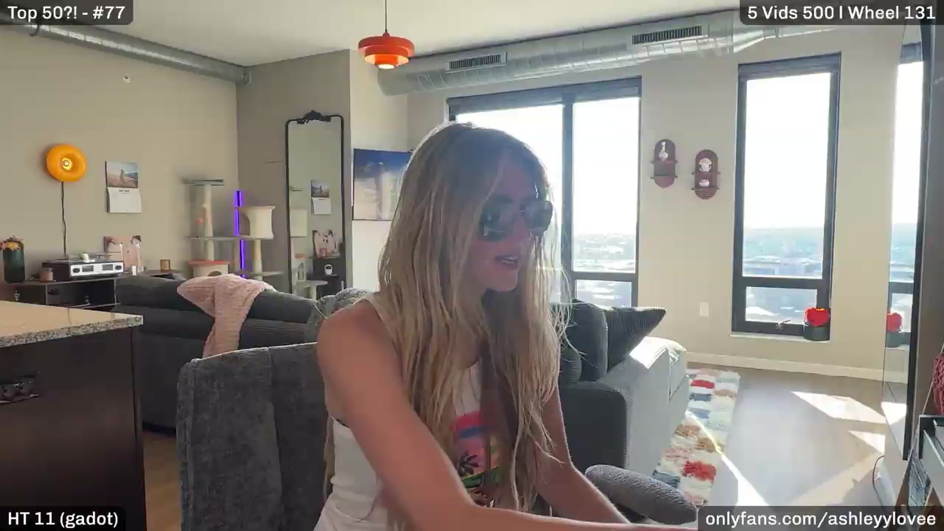 Gallery image thumbnail from AshleyyLovee's myfreecams stream on, 05/26/2026, 01:18 image 1 of 20