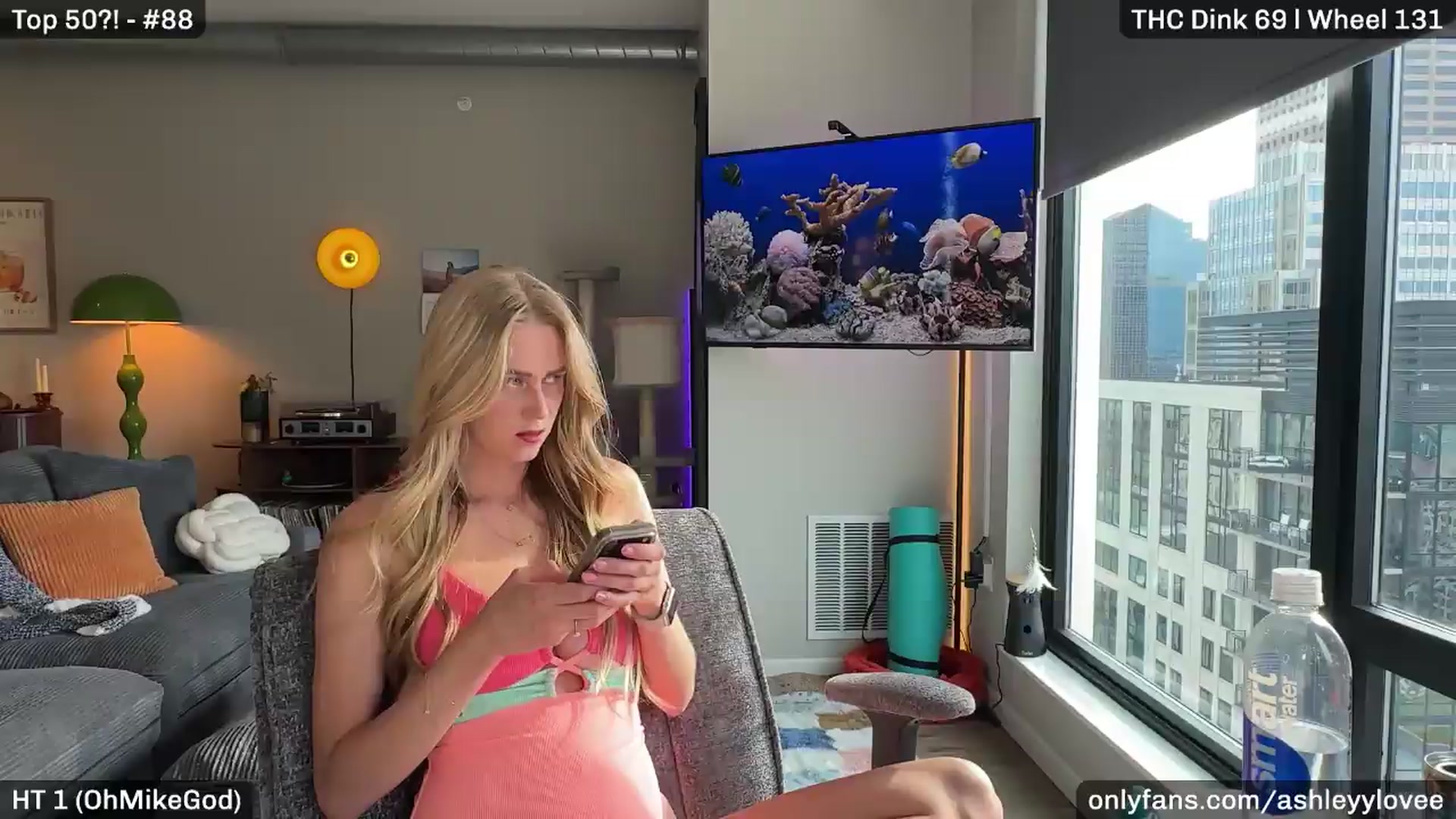 Gallery image thumbnail from AshleyyLovee's myfreecams stream on, 05/29/2026, 23:18 image 11 of 20