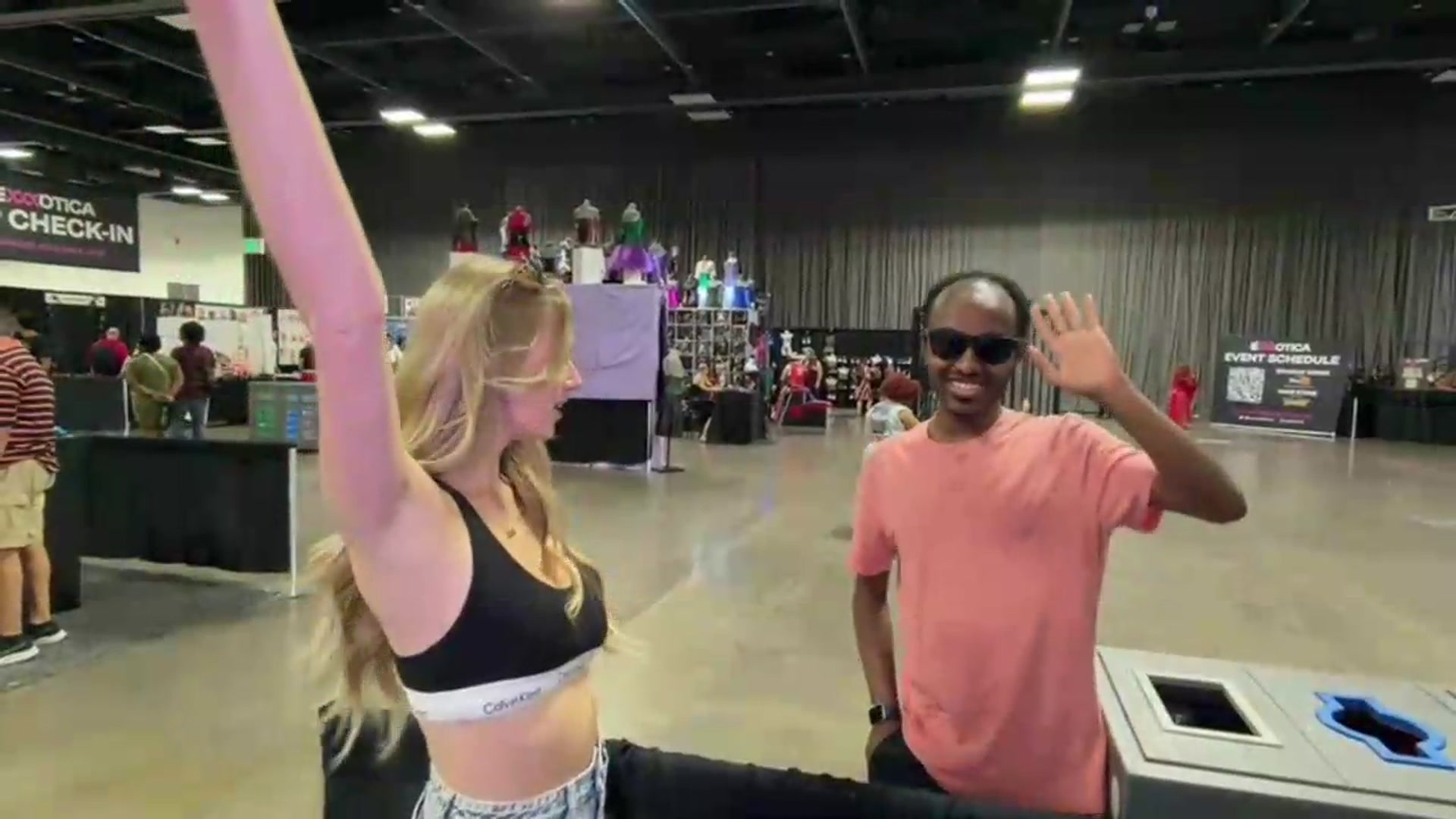 Gallery image thumbnail from AshleyyLovee's myfreecams stream on, 06/27/2026, 23:19 image 18 of 20