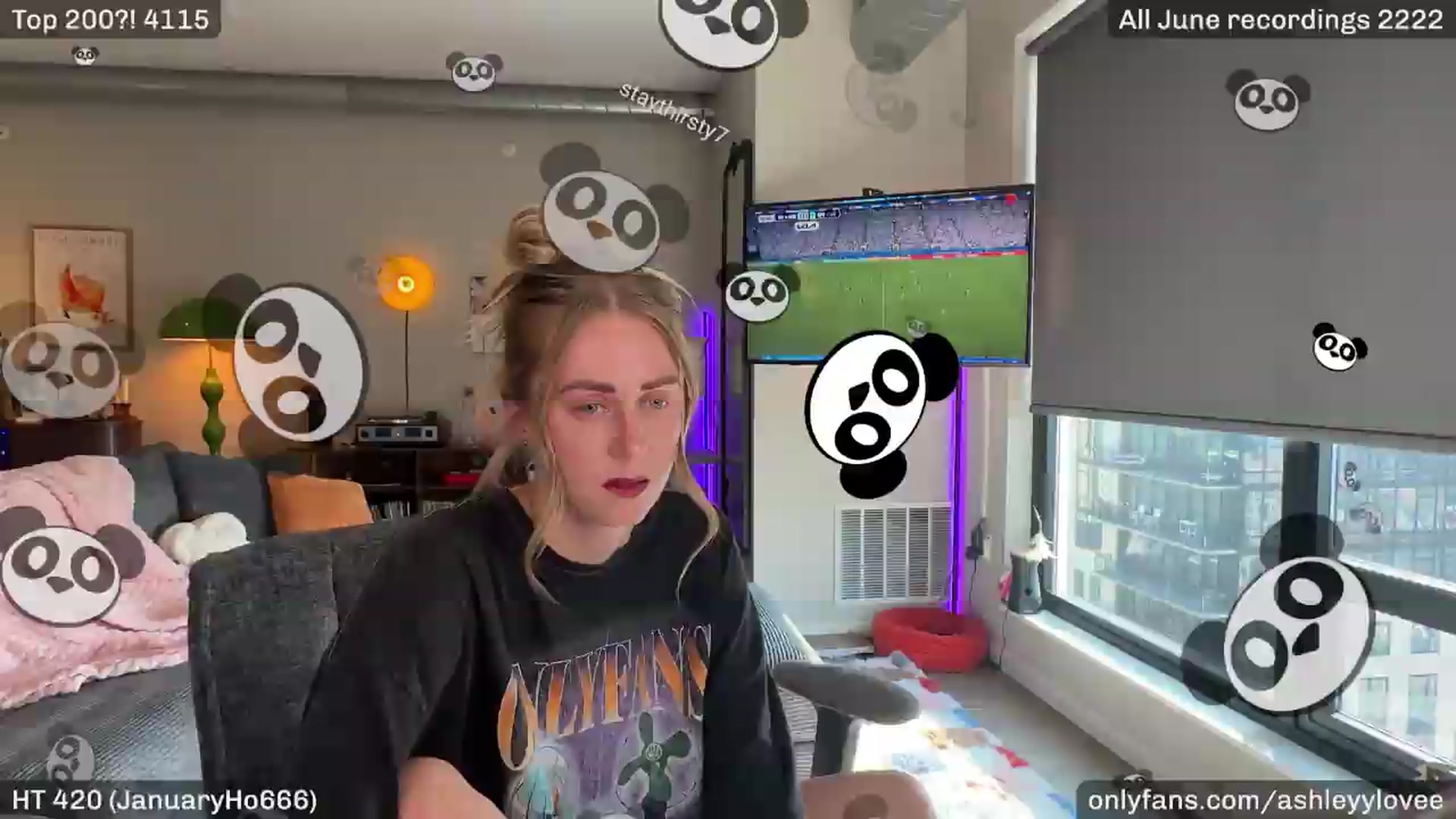 Gallery image thumbnail from AshleyyLovee's myfreecams stream on, 07/04/2026, 24:45 image 4 of 20