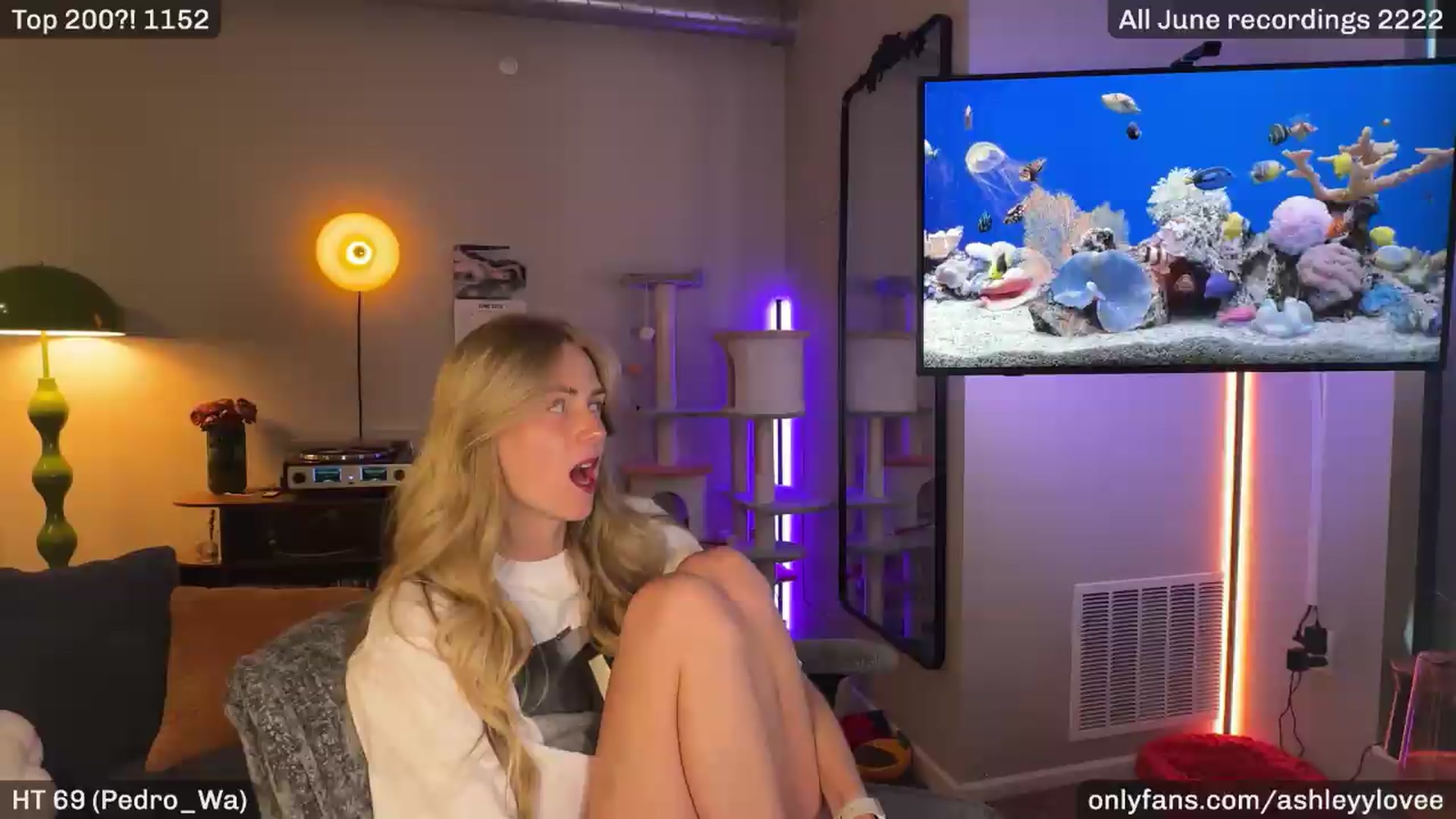 Gallery image thumbnail from AshleyyLovee's myfreecams stream on, 07/06/2026, 23:52 image 6 of 20