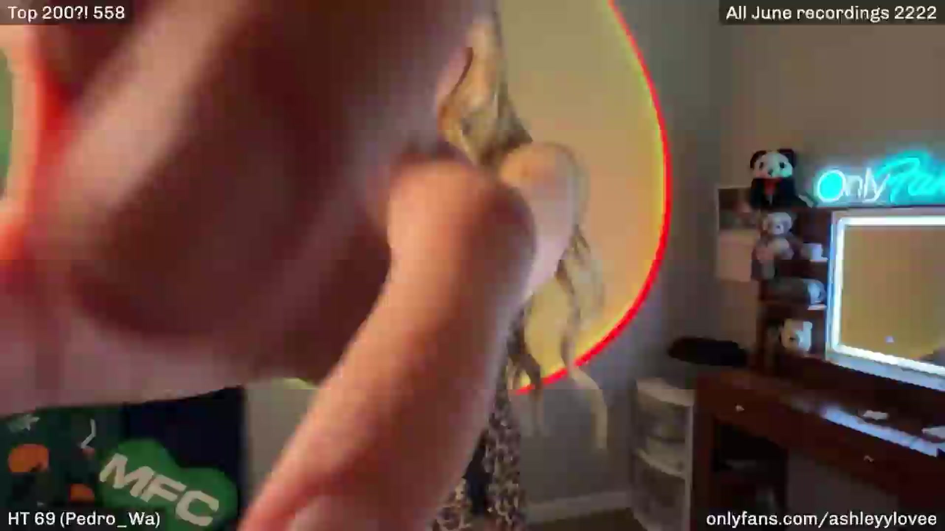 Gallery image thumbnail from AshleyyLovee's myfreecams stream on, 07/11/2026, 24:02 image 6 of 20