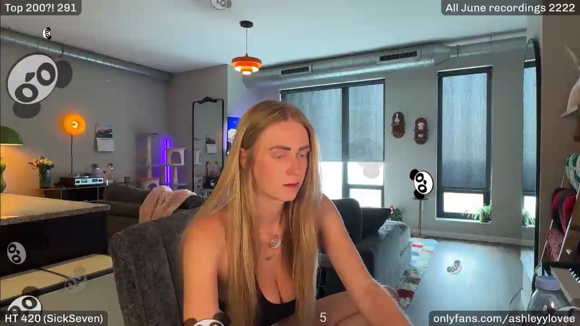 Gallery image thumbnail from AshleyyLovee's myfreecams stream on, 07/16/2026, 23:08 image 7 of 20