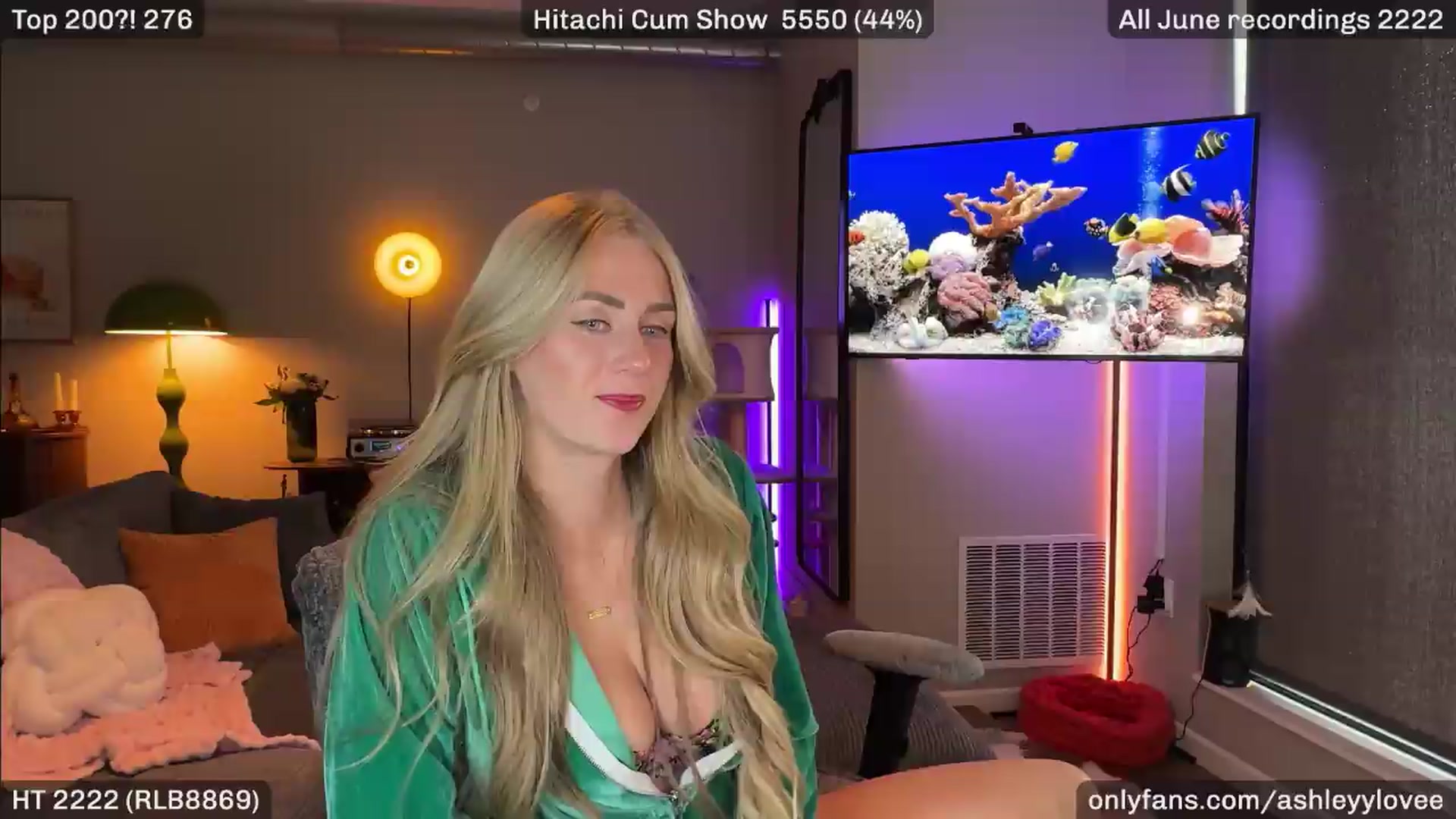 Gallery image thumbnail from AshleyyLovee's myfreecams stream on, 07/17/2026, 23:50 image 15 of 20