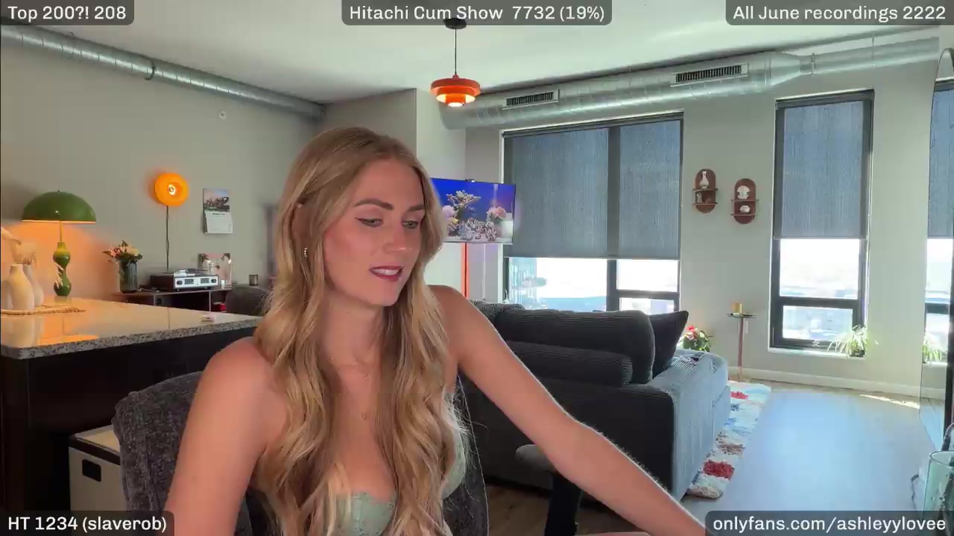 Gallery image thumbnail from AshleyyLovee's myfreecams stream on, 07/18/2026, 21:00 image 18 of 20