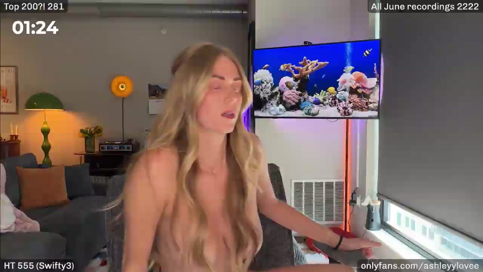 Gallery image thumbnail from AshleyyLovee's myfreecams stream on, 07/30/2026, 23:07 image 11 of 20