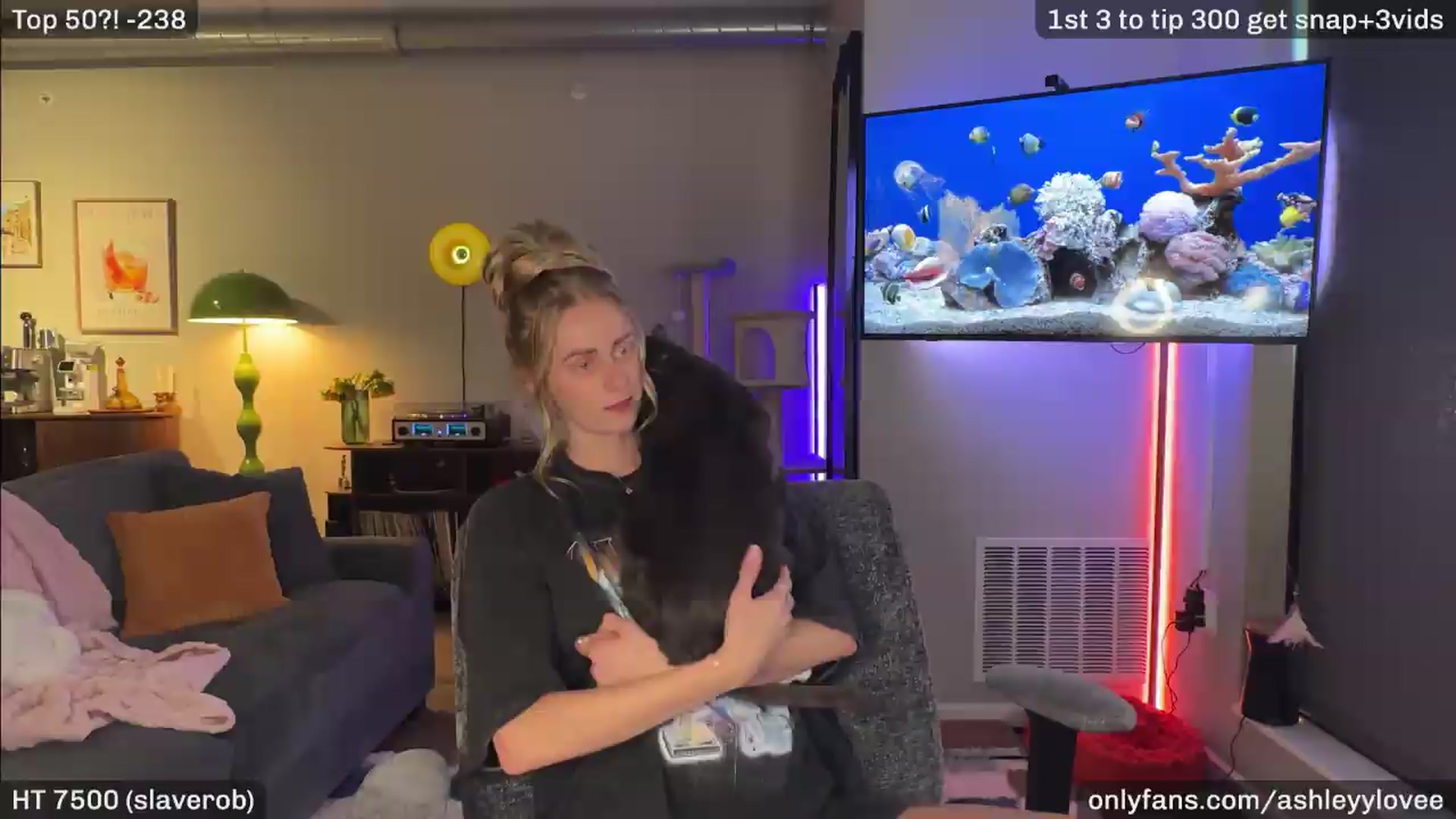 Gallery image thumbnail from AshleyyLovee's myfreecams stream on, 08/04/2026, 24:39 image 2 of 20