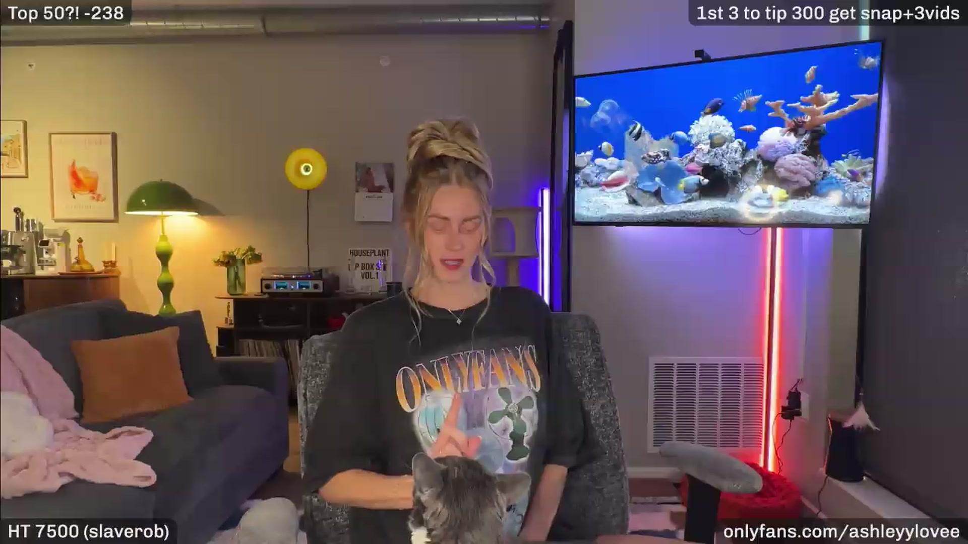 Gallery image thumbnail from AshleyyLovee's myfreecams stream on, 08/04/2026, 24:39 image 5 of 20