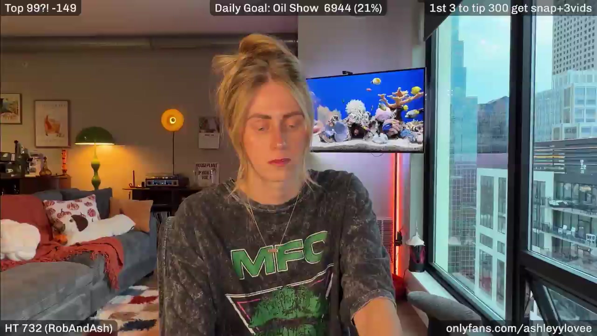 Gallery image thumbnail from AshleyyLovee's myfreecams stream on, 08/11/2026, 01:14 image 19 of 20