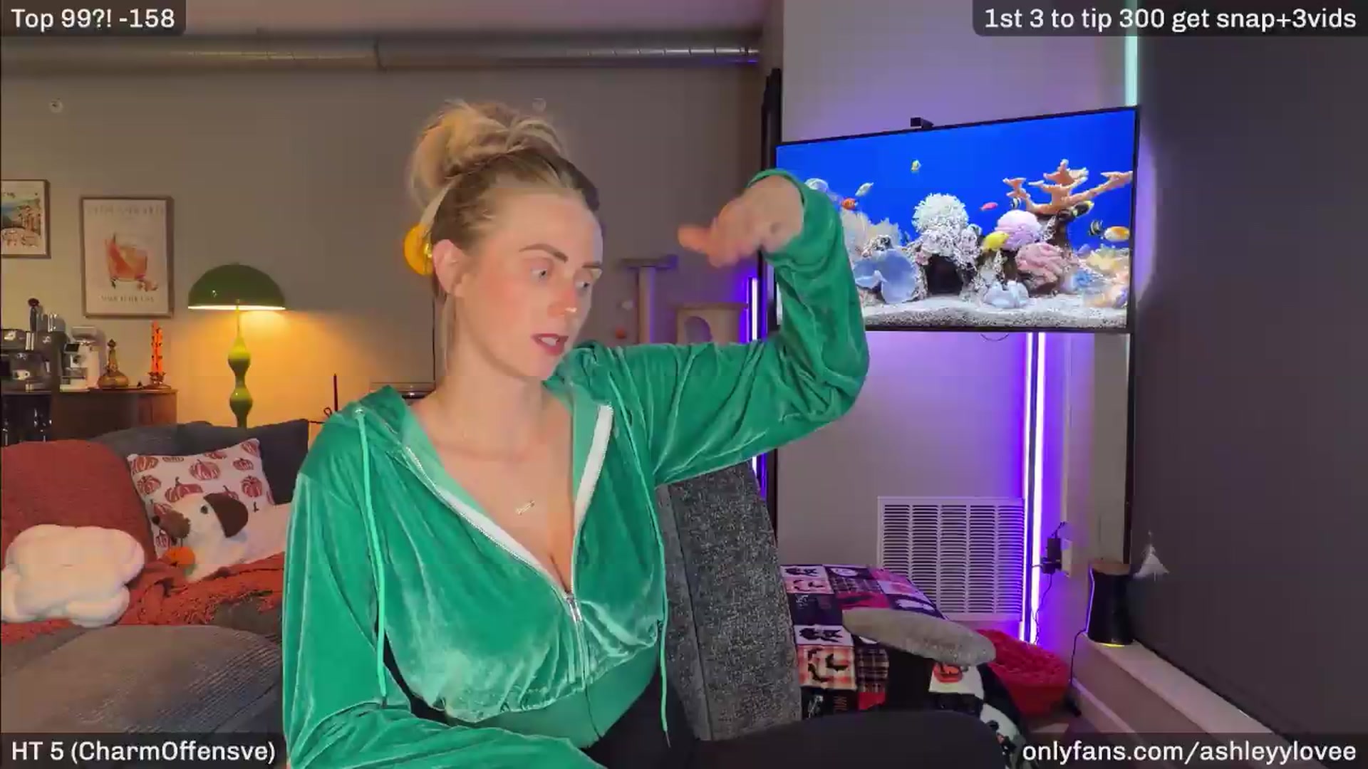 Gallery image thumbnail from AshleyyLovee's myfreecams stream on, 08/11/2026, 23:05 image 2 of 20