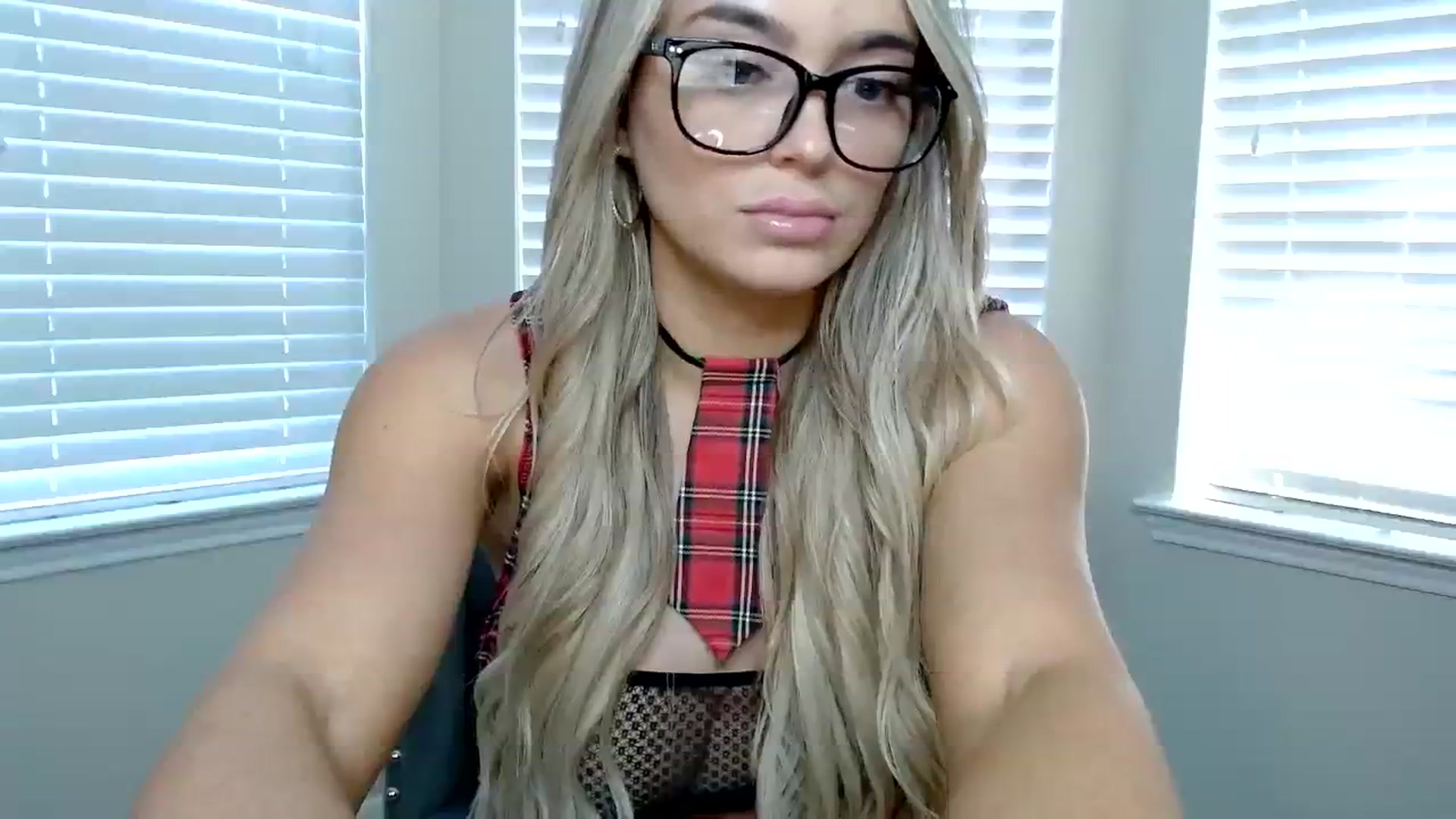 Gallery image thumbnail from AshlyAnderson's myfreecams stream on, 08/07/2023, 23:28 image 13 of 20