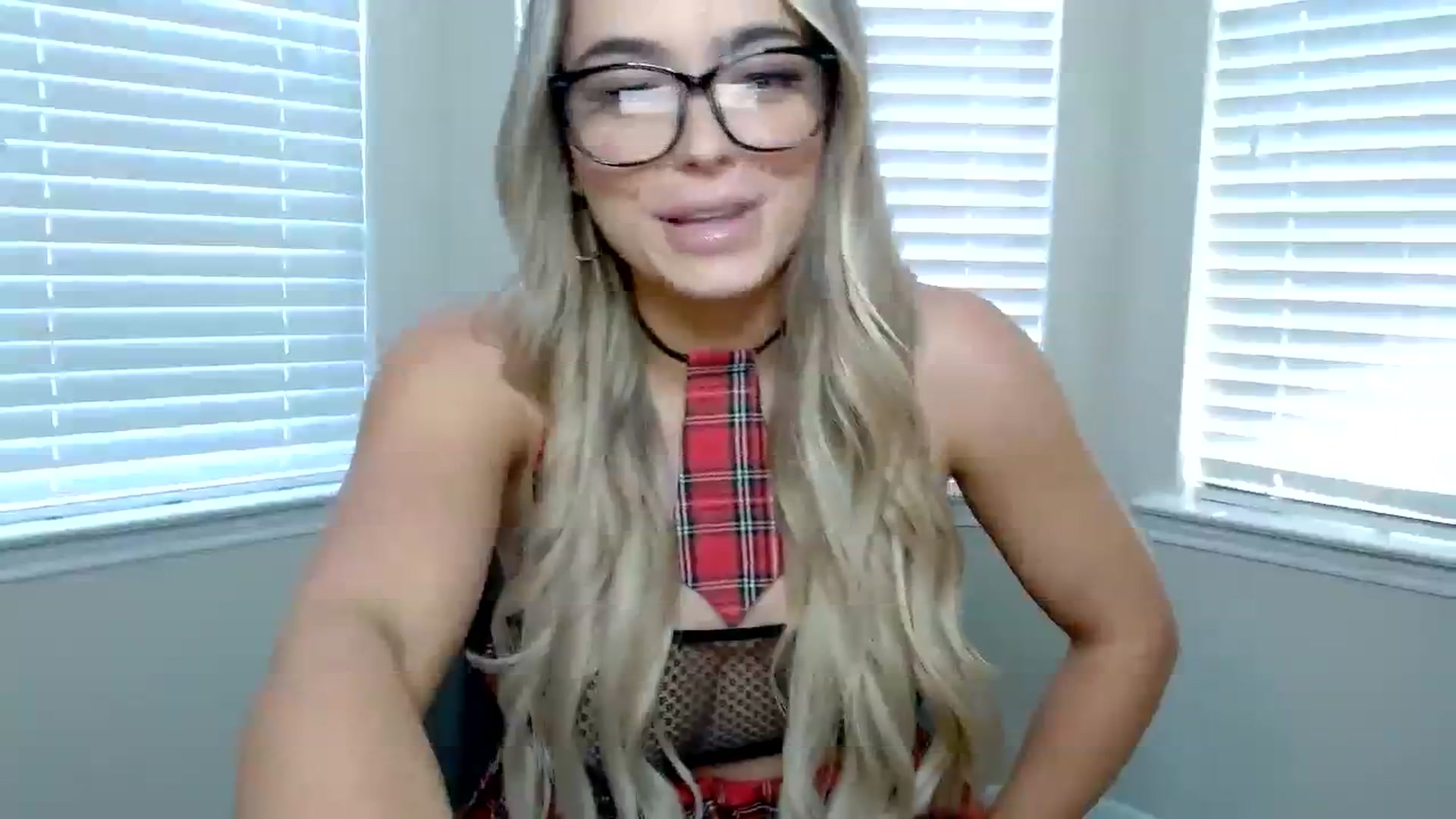 Gallery image thumbnail from AshlyAnderson's myfreecams stream on, 08/07/2023, 23:28 image 11 of 20