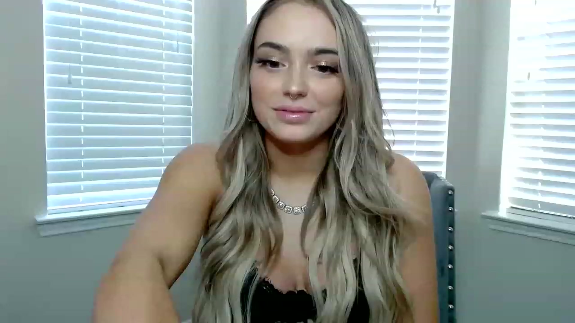 Gallery image thumbnail from AshlyAnderson's myfreecams stream on, 08/11/2023, 22:26 image 14 of 20