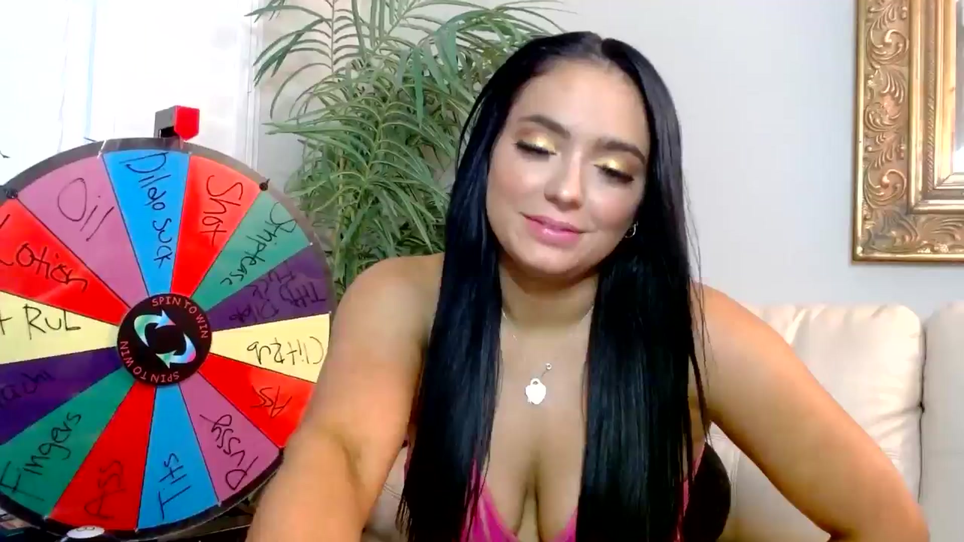 Gallery image thumbnail from AshlyAnderson's myfreecams stream on, 07/13/2024, 01:41 image 16 of 20