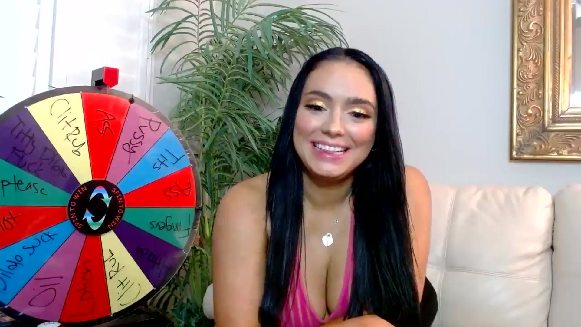 Gallery image thumbnail from AshlyAnderson's myfreecams stream on, 07/13/2024, 02:56 image 15 of 20