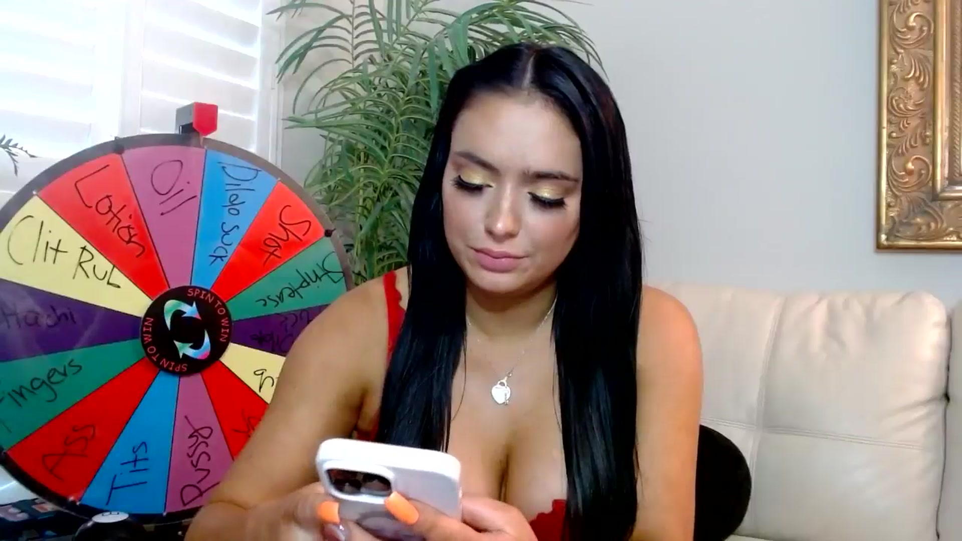 Gallery image thumbnail from AshlyAnderson's myfreecams stream on, 07/14/2024, 24:00 image 17 of 20