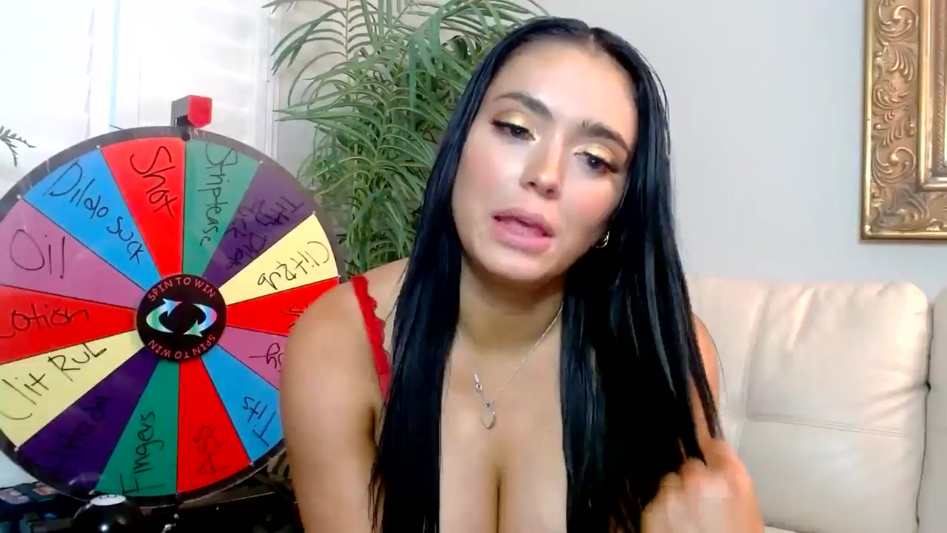 Gallery image thumbnail from AshlyAnderson's myfreecams stream on, 07/14/2024, 01:48 image 7 of 20
