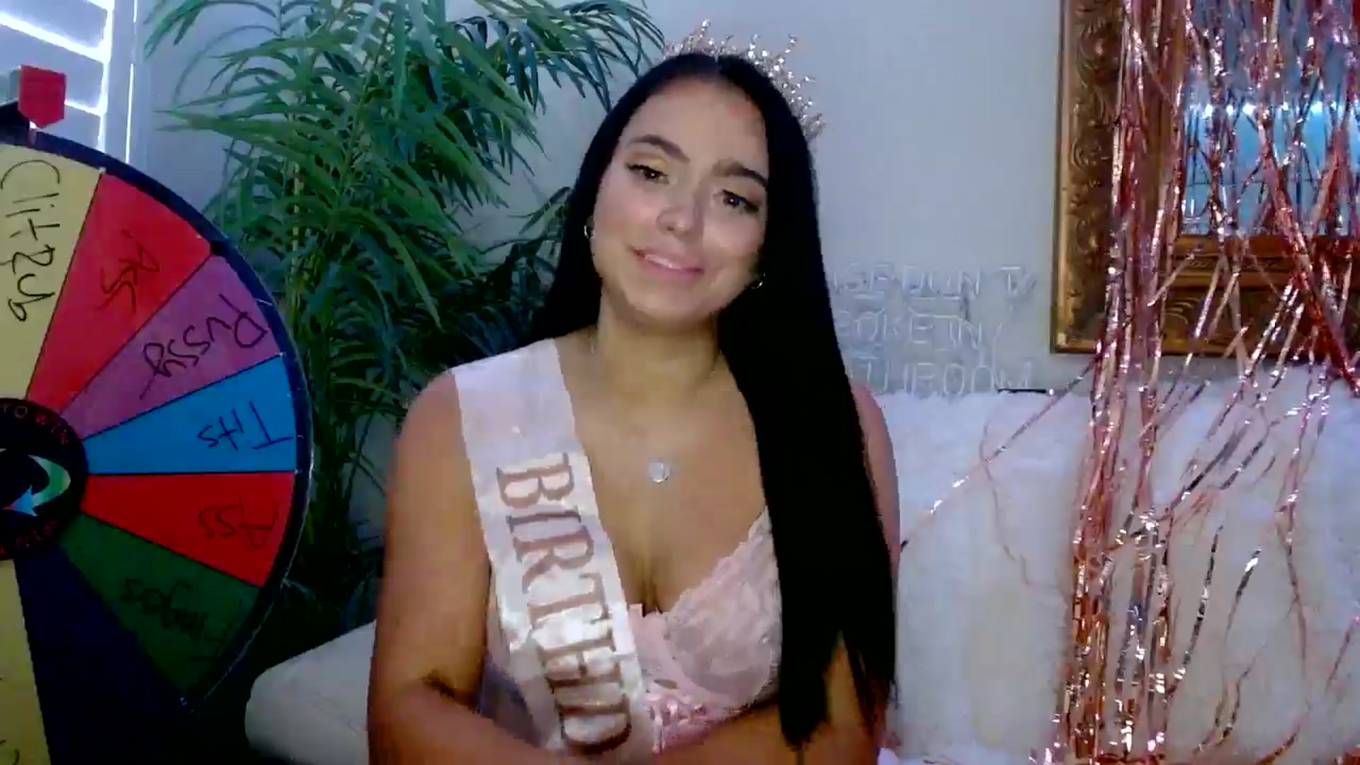 Gallery image thumbnail from AshlyAnderson's myfreecams stream on, 07/18/2024, 22:55 image 8 of 20