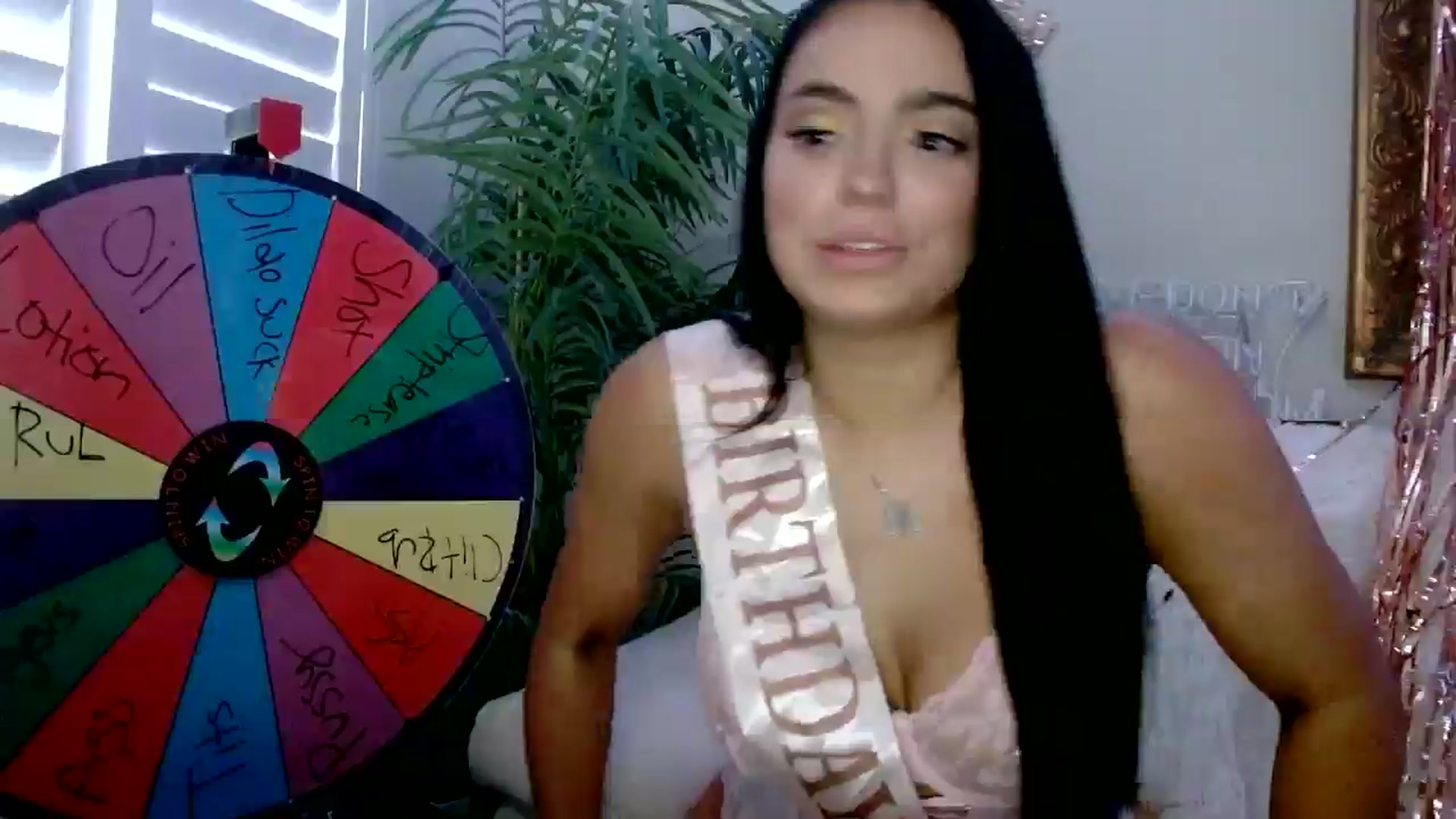 Gallery image thumbnail from AshlyAnderson's myfreecams stream on, 07/18/2024, 22:55 image 19 of 20