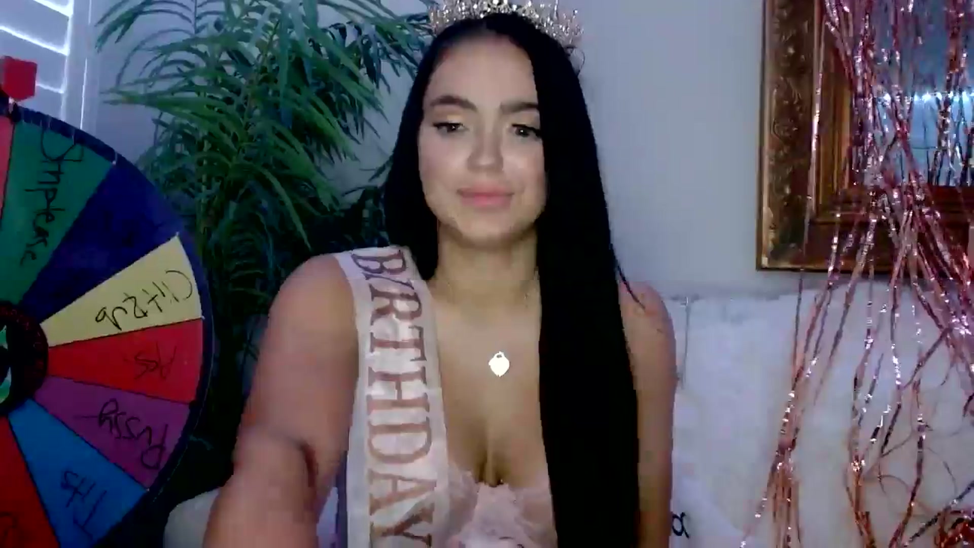 Gallery image thumbnail from AshlyAnderson's myfreecams stream on, 07/19/2024, 24:39 image 7 of 20