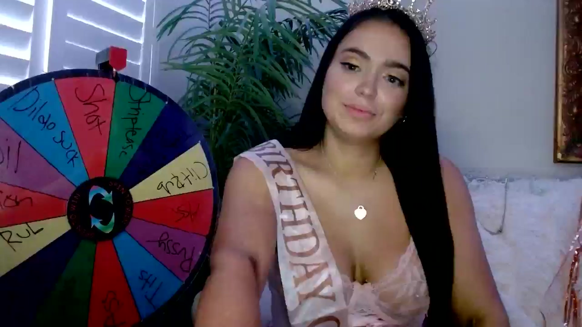 Gallery image thumbnail from AshlyAnderson's myfreecams stream on, 07/19/2024, 24:39 image 6 of 20