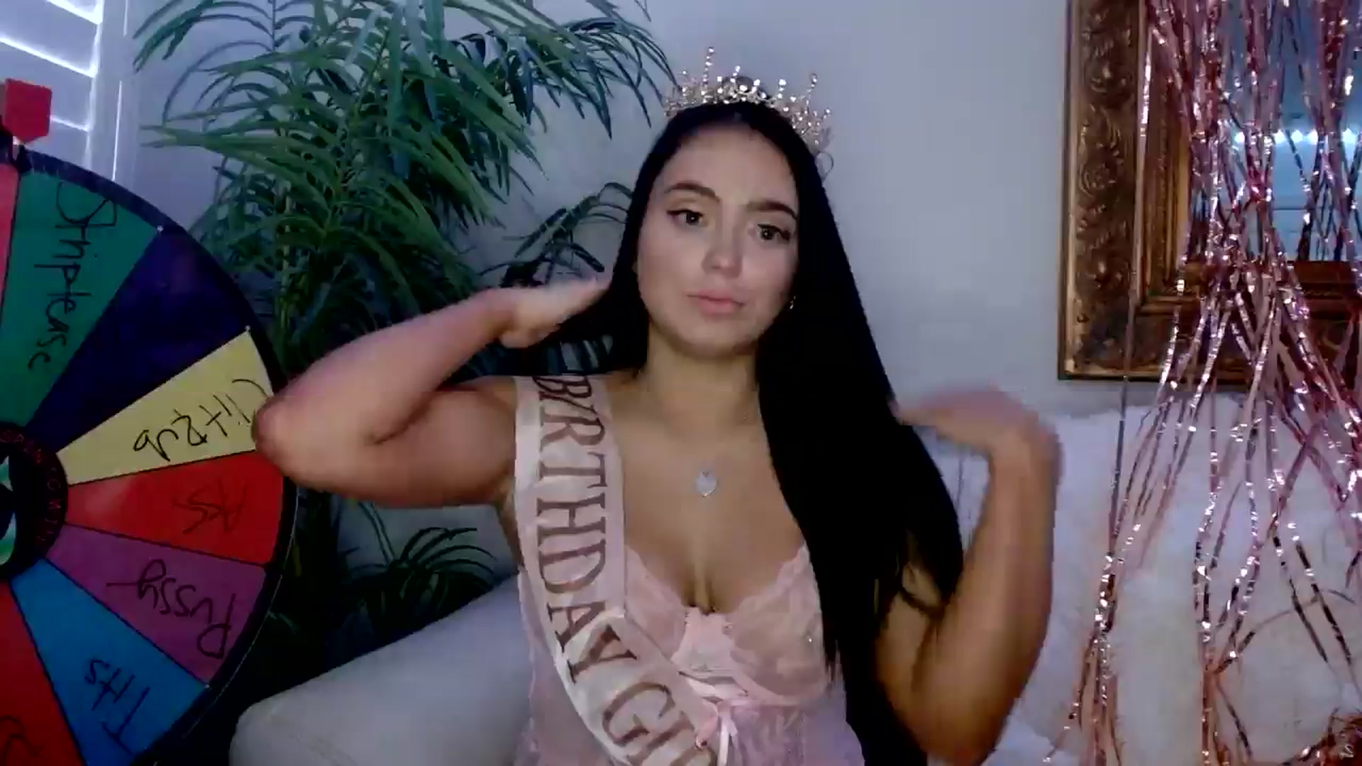 Gallery image thumbnail from AshlyAnderson's myfreecams stream on, 07/19/2024, 24:39 image 11 of 20