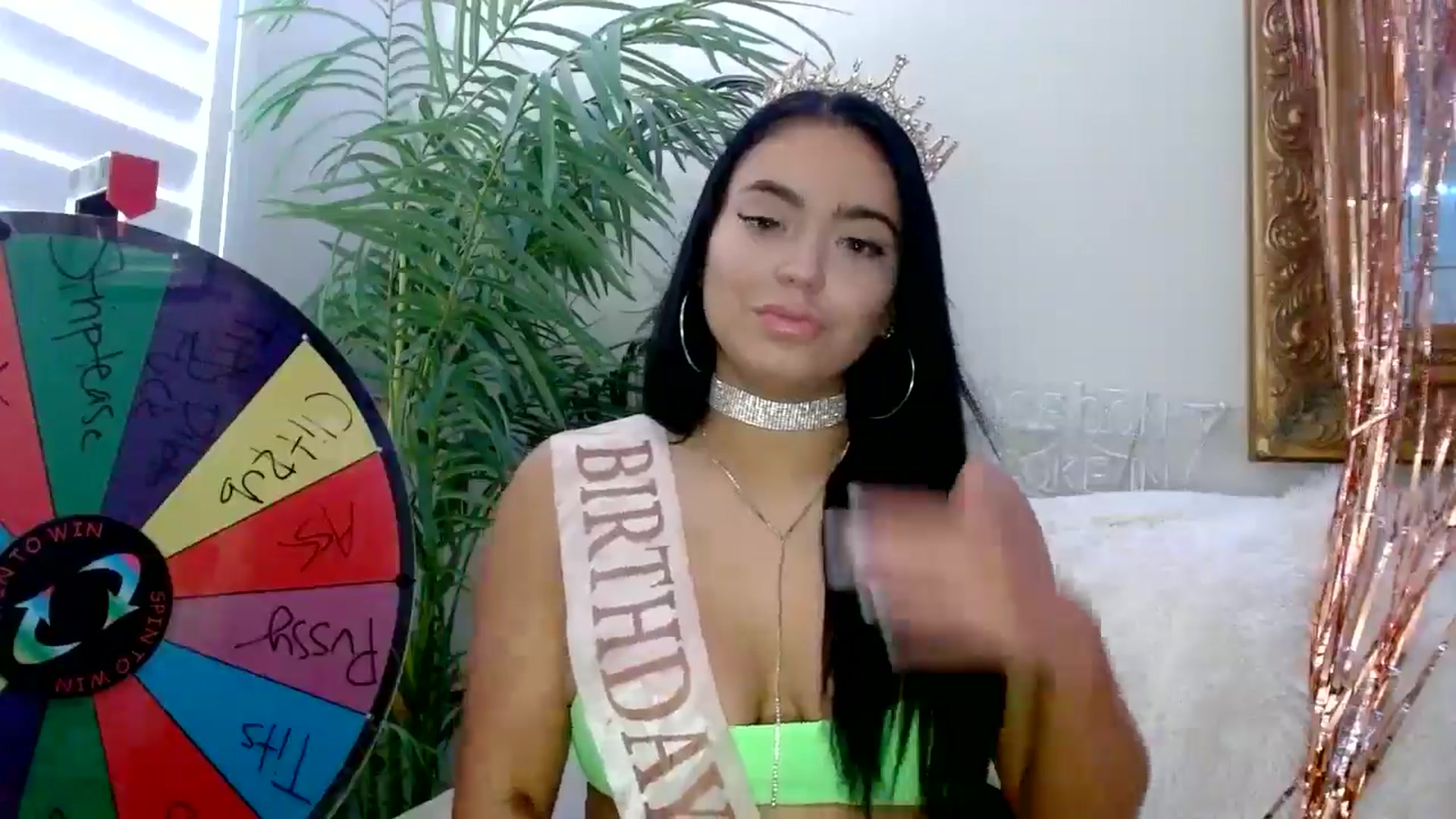 Gallery image thumbnail from AshlyAnderson's myfreecams stream on, 07/19/2024, 19:47 image 11 of 20
