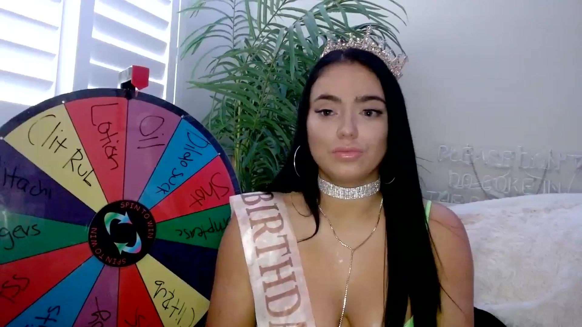 Gallery image thumbnail from AshlyAnderson's myfreecams stream on, 07/19/2024, 20:41 image 9 of 20