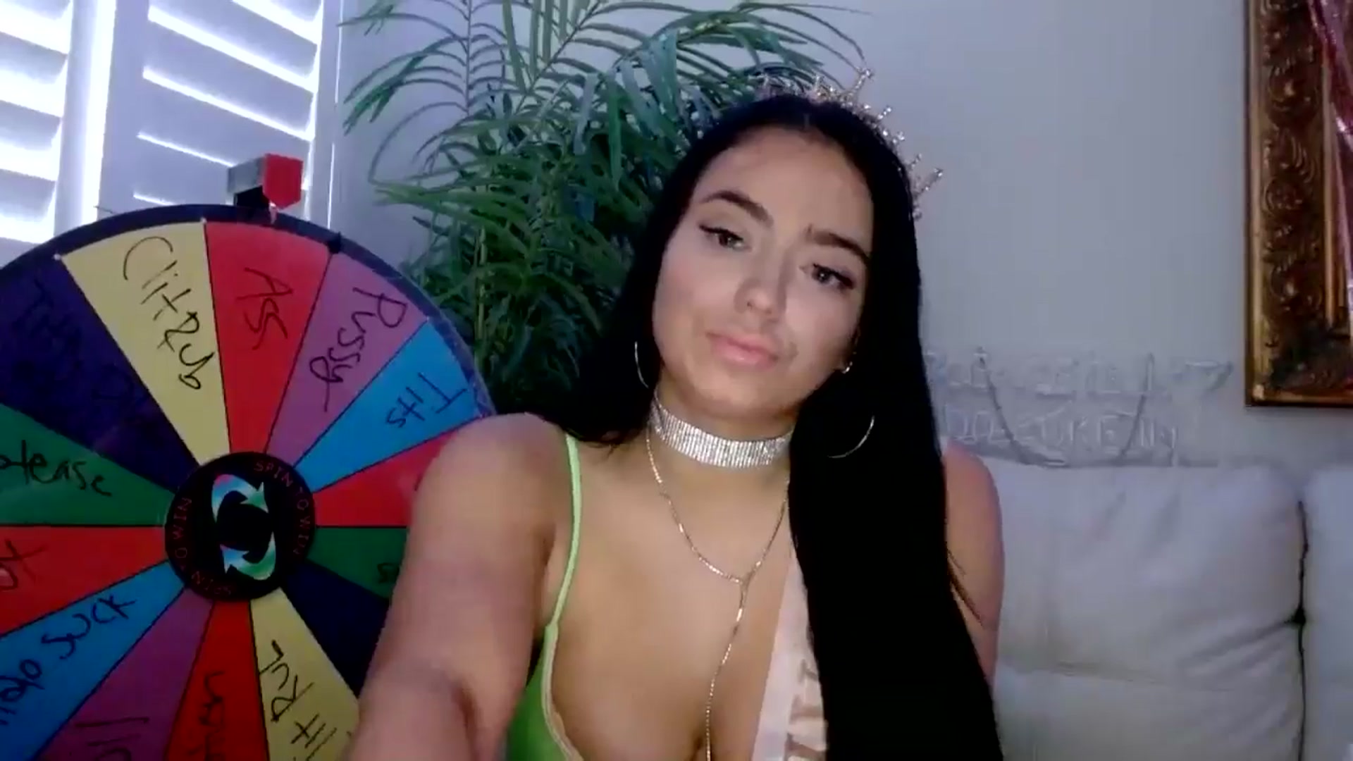 Gallery image thumbnail from AshlyAnderson's myfreecams stream on, 07/20/2024, 24:18 image 14 of 20