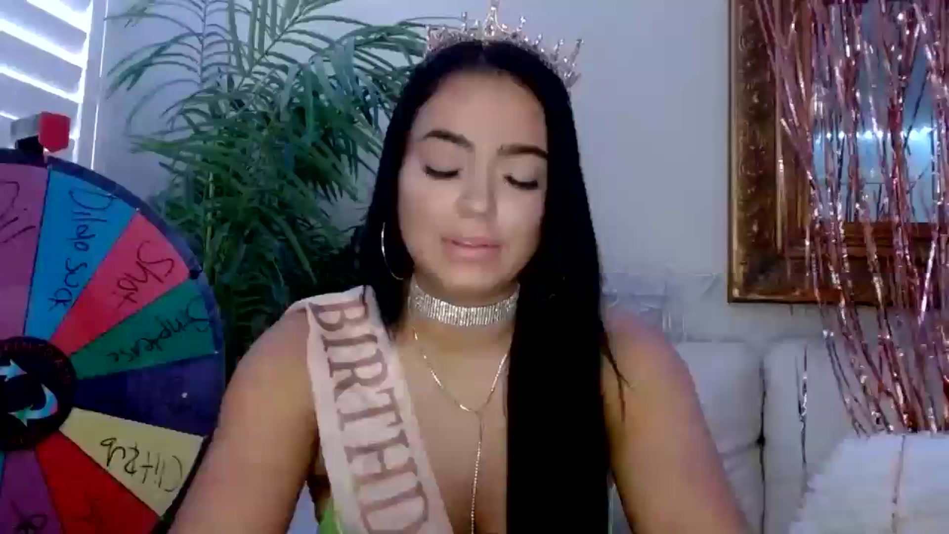Gallery image thumbnail from AshlyAnderson's myfreecams stream on, 07/20/2024, 24:18 image 1 of 20