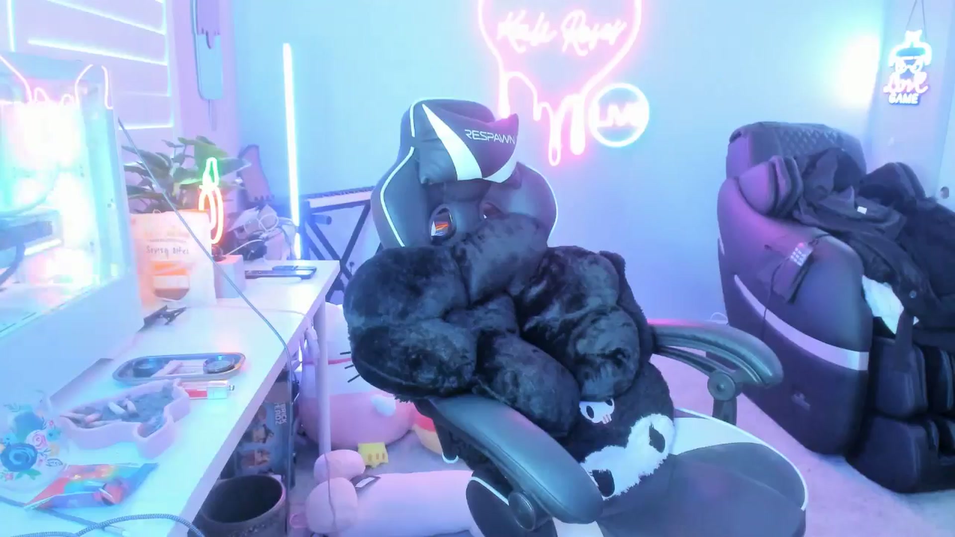 Gallery image thumbnail from AshlyAnderson's myfreecams stream on, 08/03/2024, 17:46 image 19 of 20
