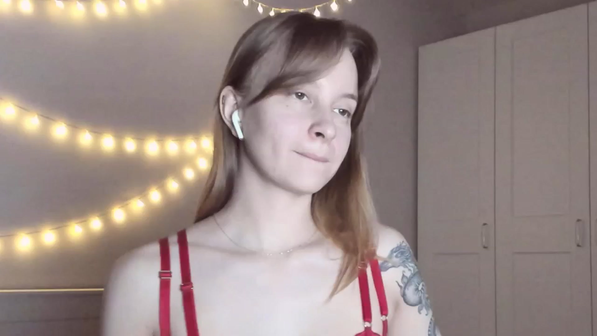 Gallery image thumbnail from AshlyPetite's myfreecams stream on, 01/02/2026, 14:21 image 11 of 20