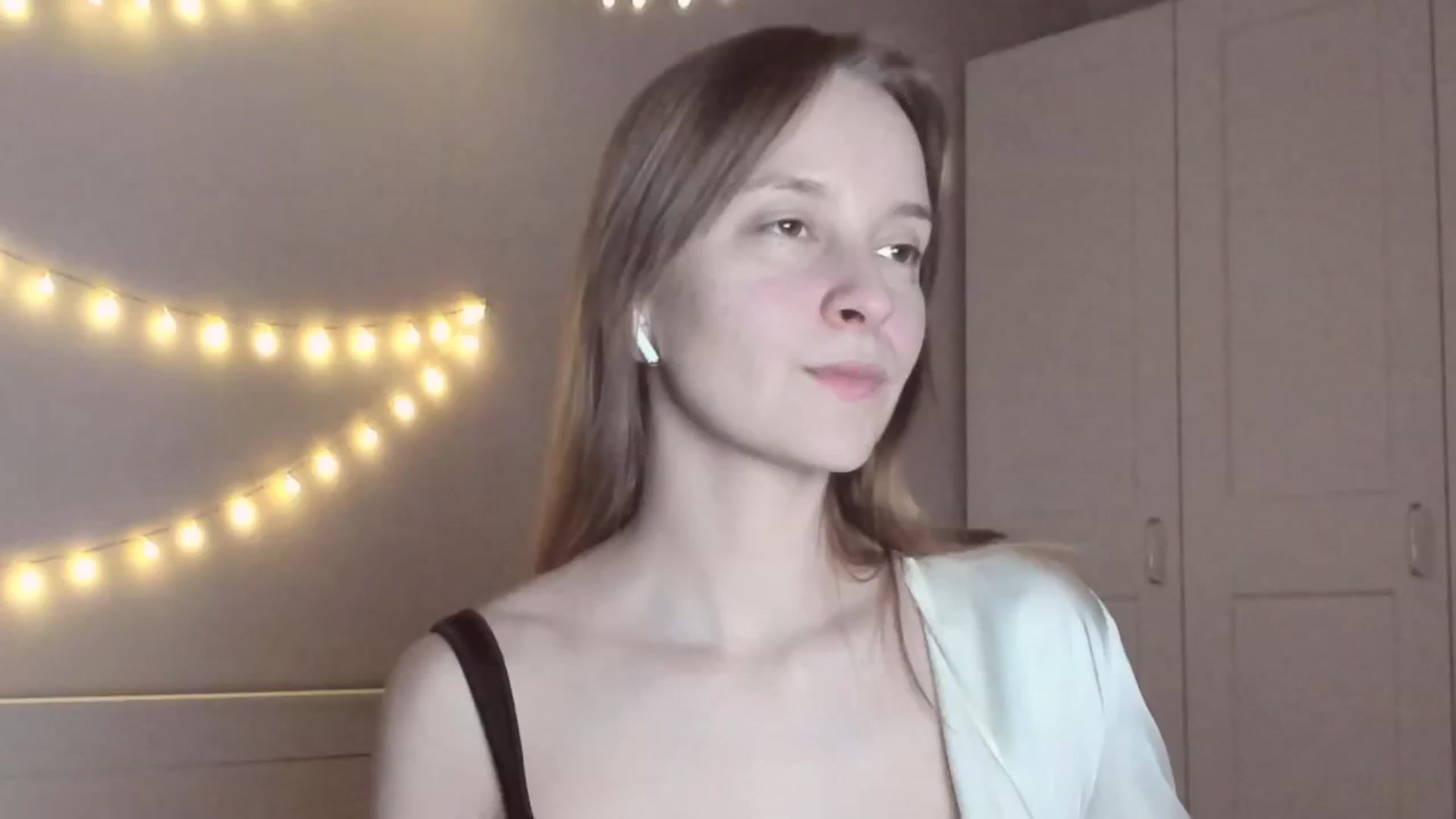 Gallery image thumbnail from AshlyPetite's myfreecams stream on, 01/26/2026, 19:37 image 11 of 20