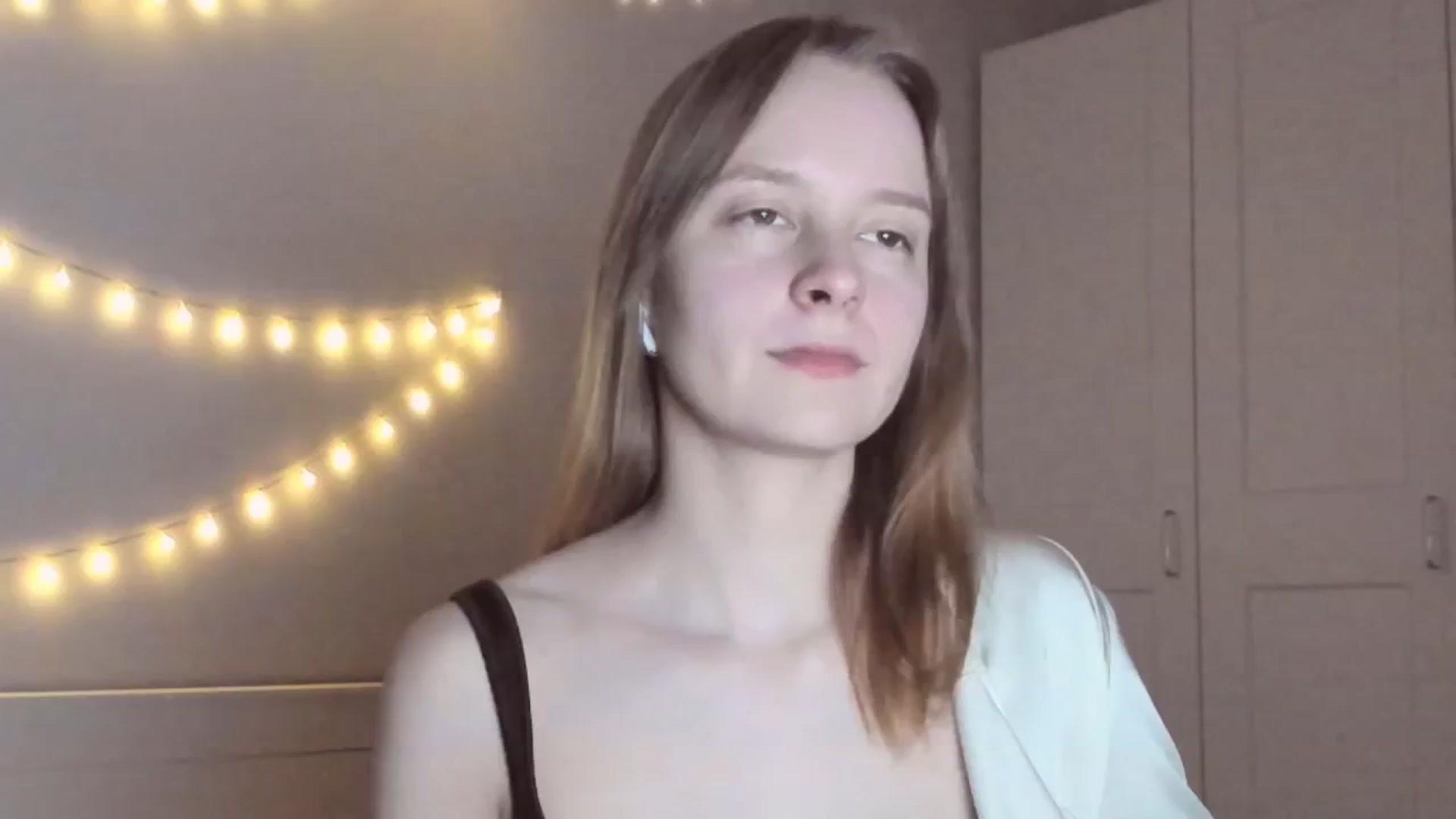 Gallery image thumbnail from AshlyPetite's myfreecams stream on, 01/26/2026, 19:37 image 1 of 20