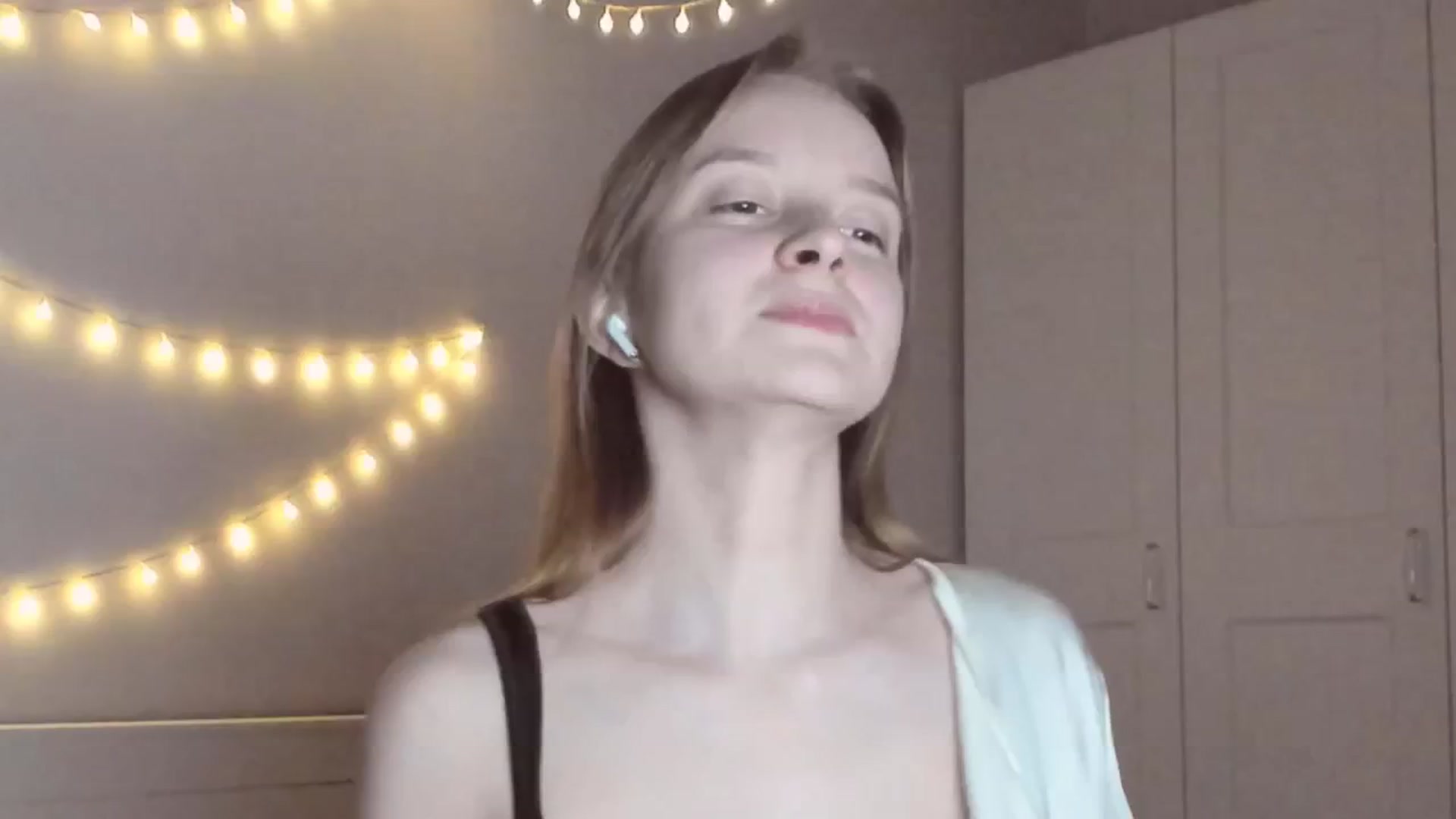 Gallery image thumbnail from AshlyPetite's myfreecams stream on, 01/26/2026, 19:37 image 6 of 20