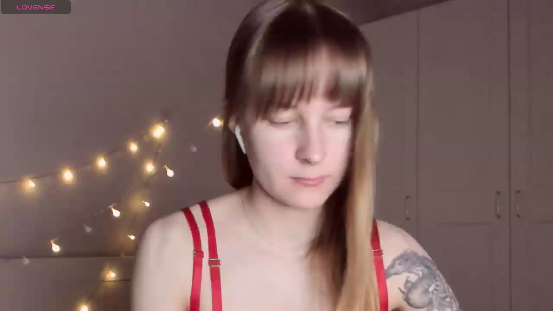 Gallery image thumbnail from AshlyPetite's myfreecams stream on, 05/10/2026, 19:35 image 6 of 20