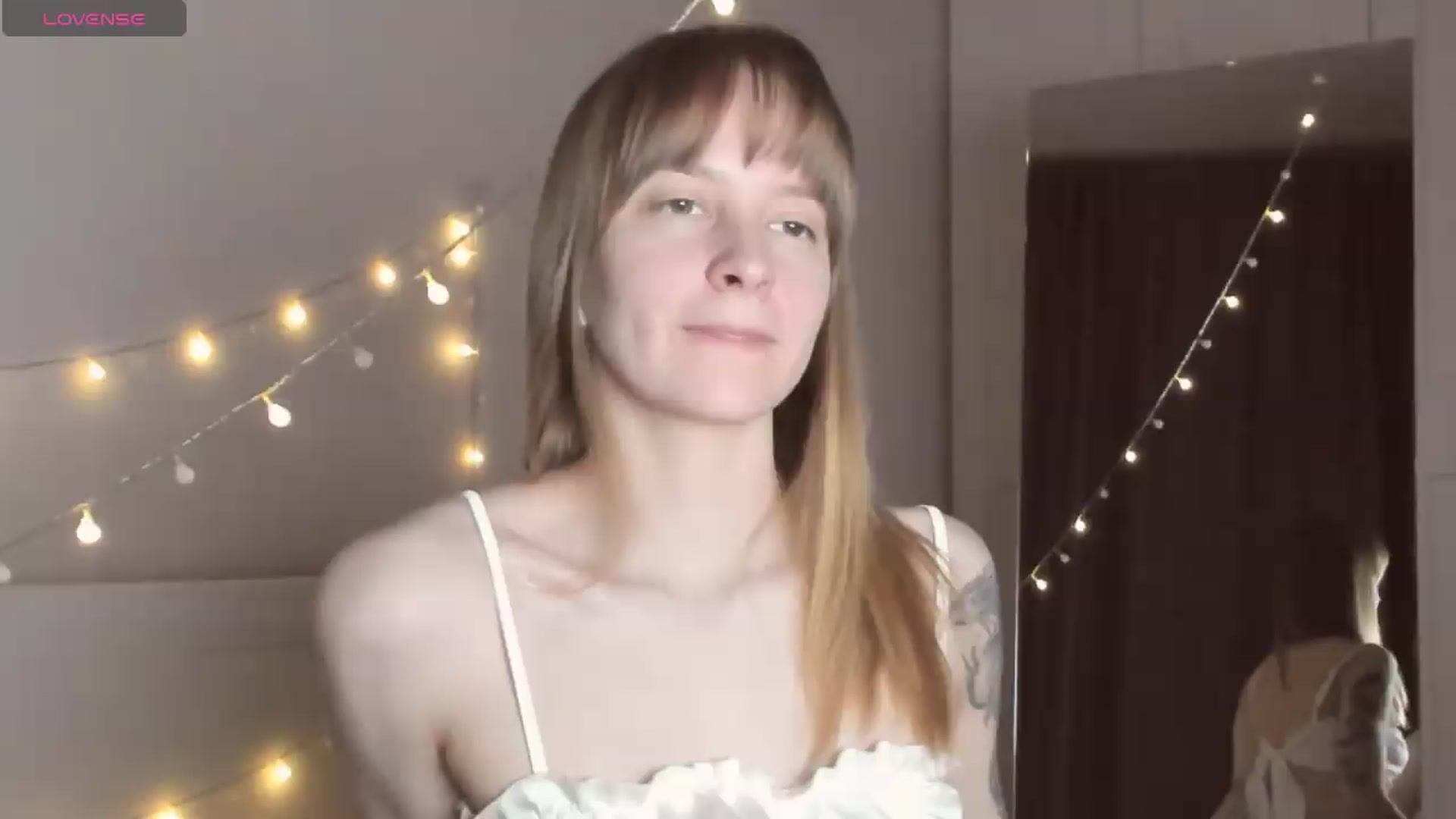 Gallery image thumbnail from AshlyPetite's myfreecams stream on, 05/16/2026, 19:31 image 4 of 20