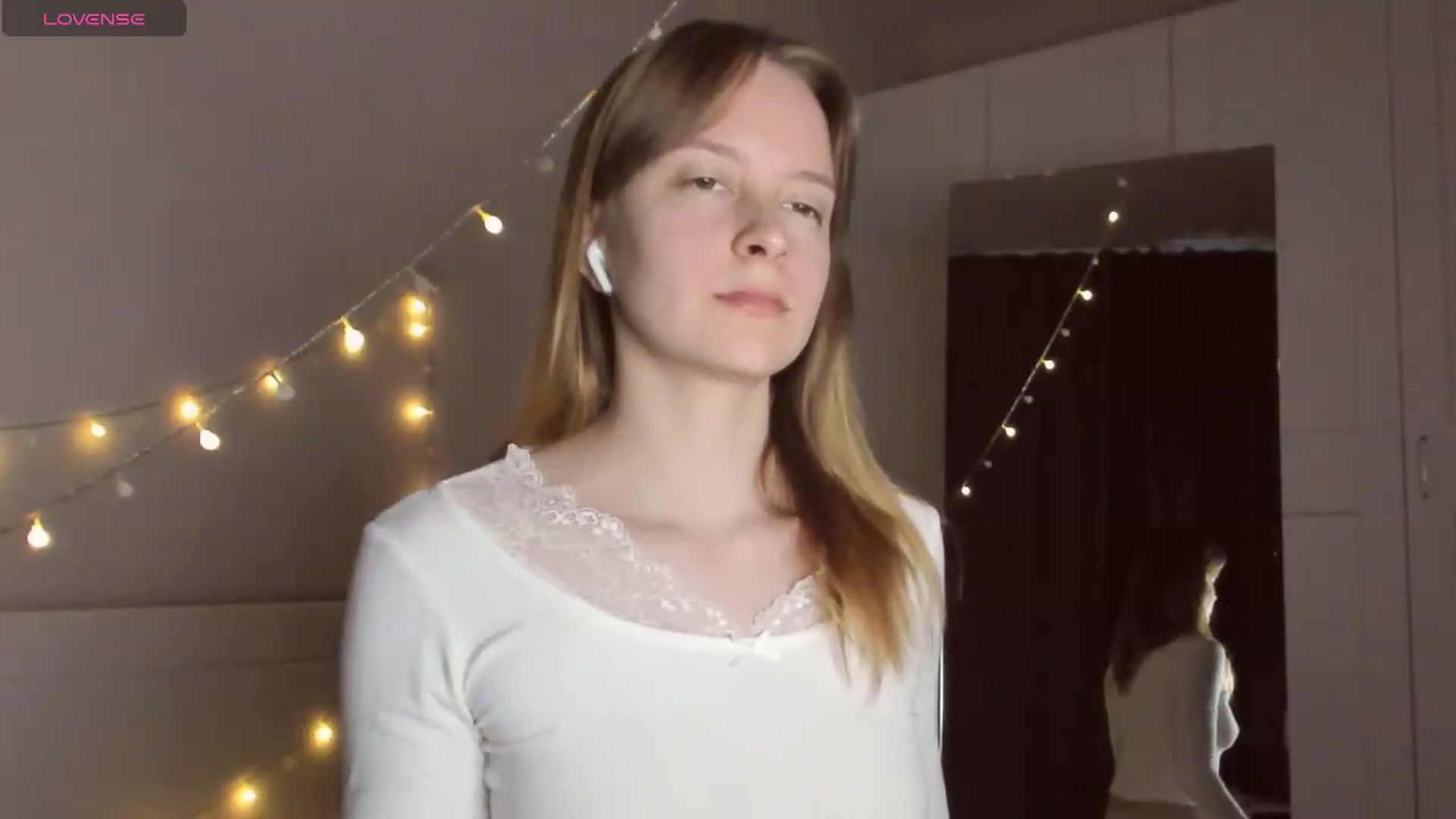 Gallery image thumbnail from AshlyPetite's myfreecams stream on, 05/23/2026, 19:39 image 8 of 20