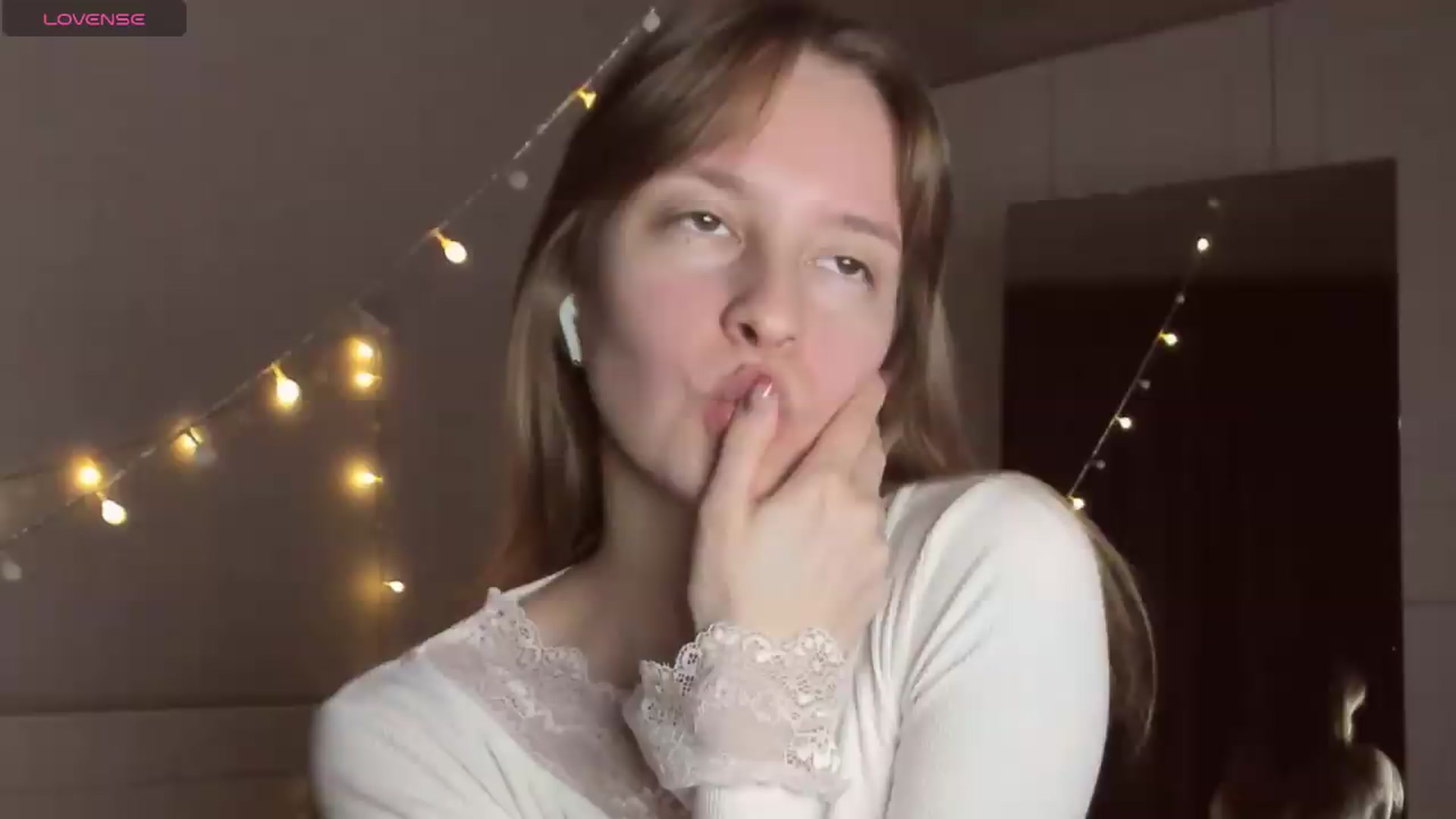Gallery image thumbnail from AshlyPetite's myfreecams stream on, 05/23/2026, 20:33 image 1 of 20
