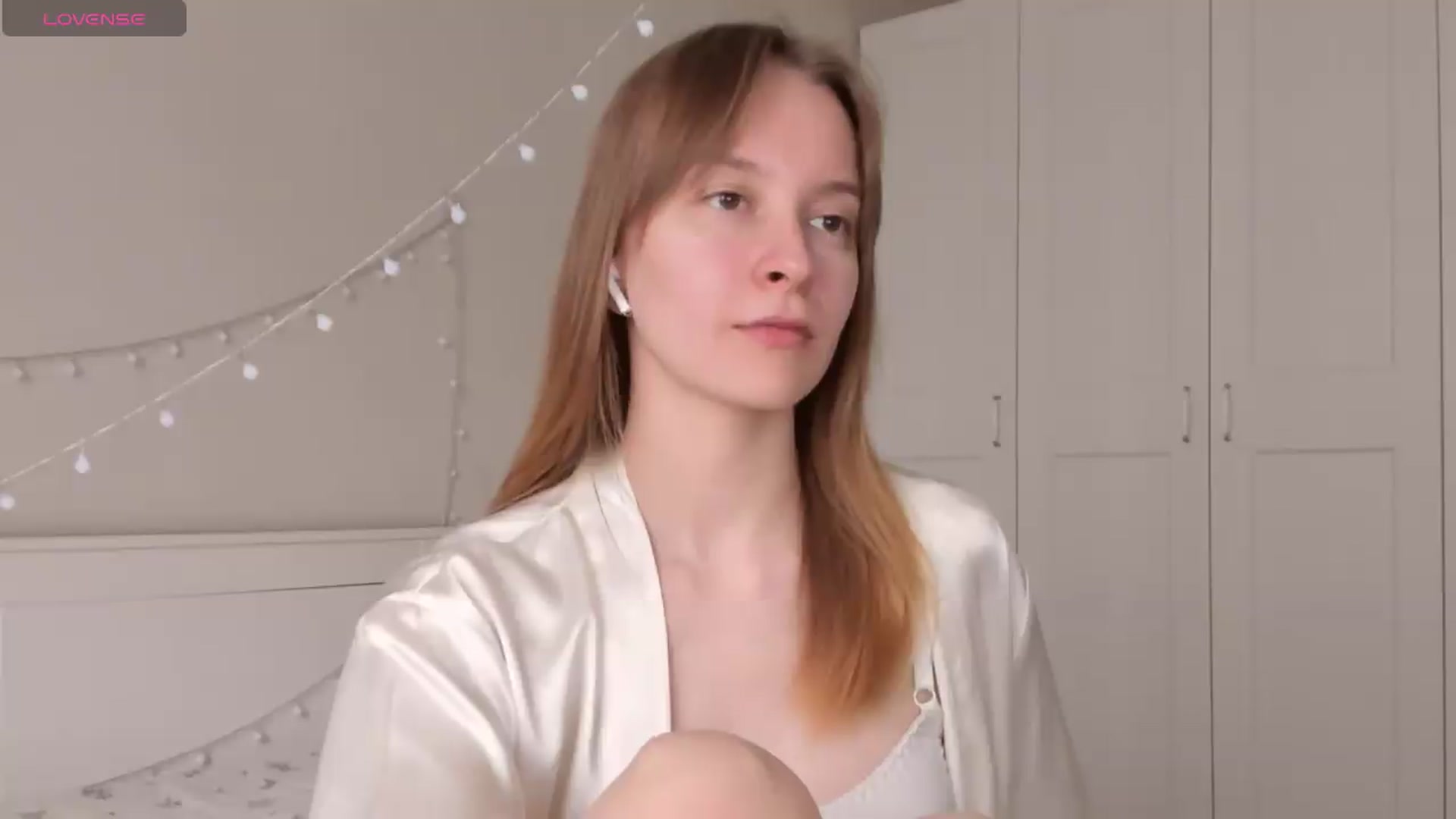 Gallery image thumbnail from AshlyPetite's myfreecams stream on, 05/24/2026, 14:22 image 18 of 20