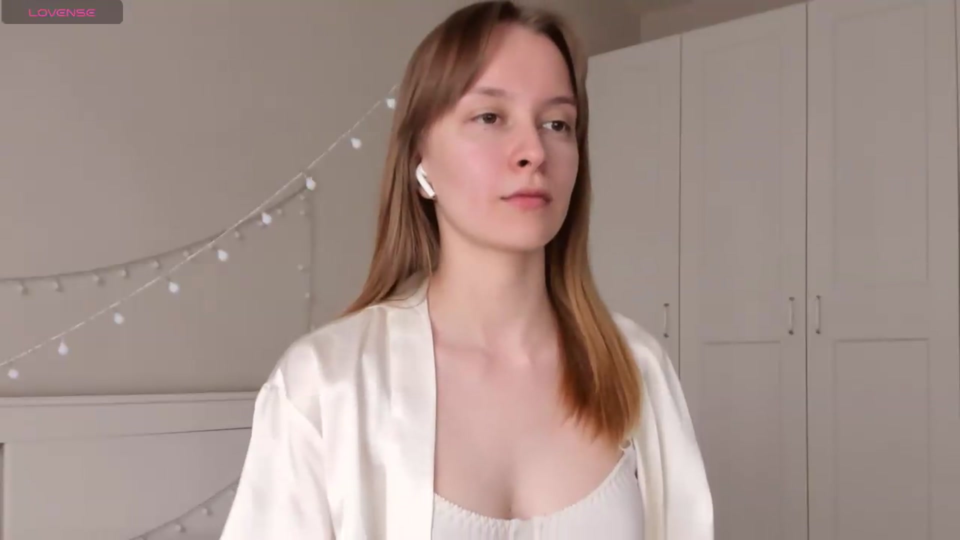 Gallery image thumbnail from AshlyPetite's myfreecams stream on, 05/24/2026, 14:22 image 9 of 20