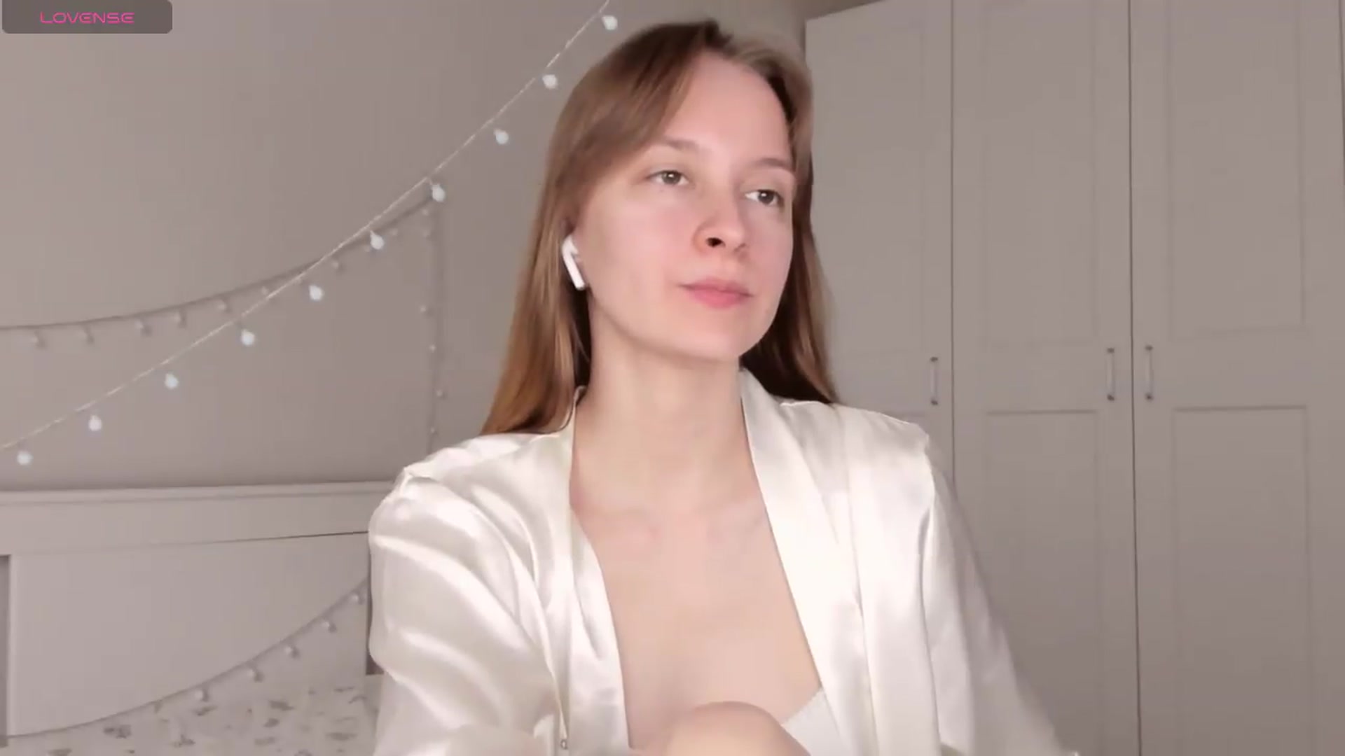 Gallery image thumbnail from AshlyPetite's myfreecams stream on, 05/24/2026, 15:27 image 18 of 20